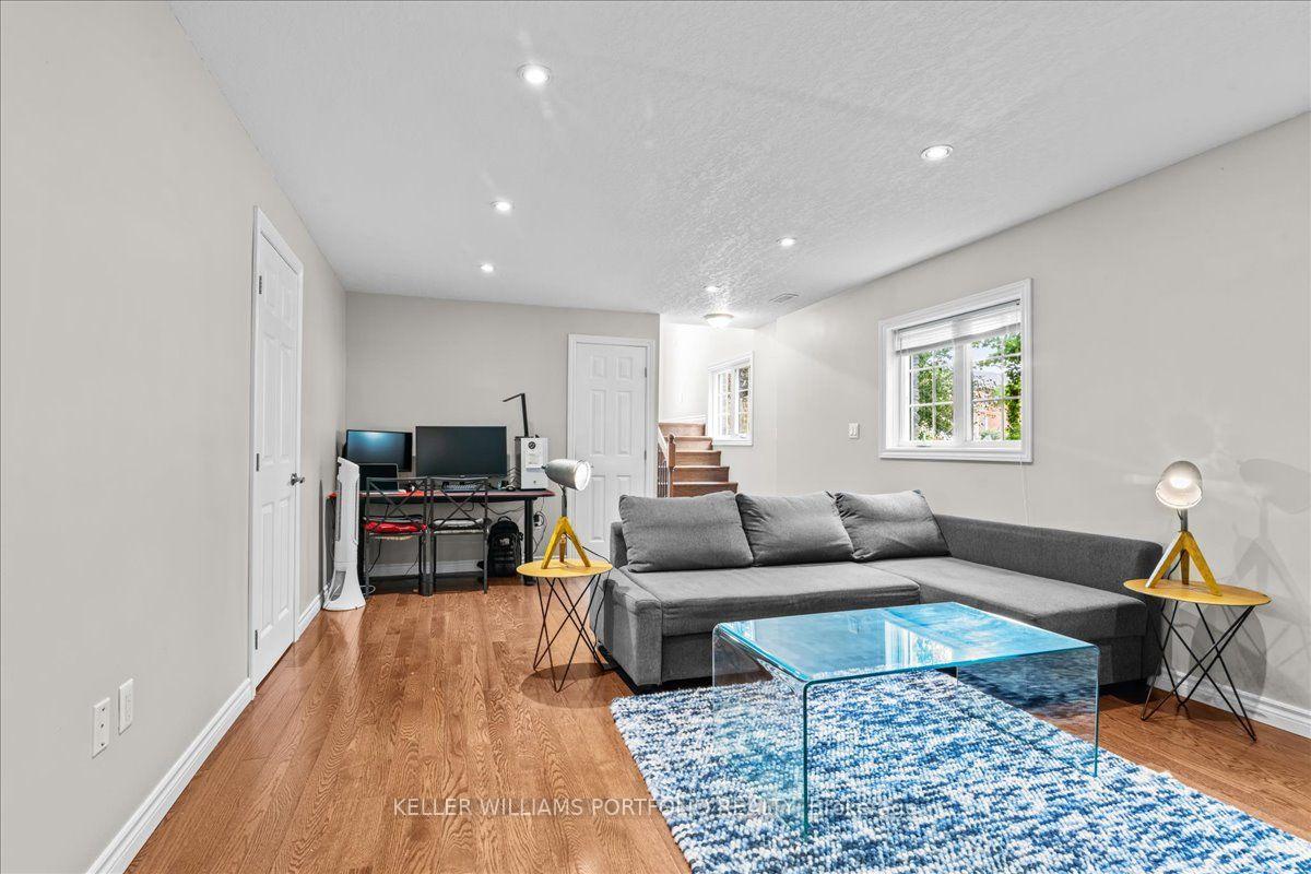 Photo 21 of 51 Squire Fletcher Drive, Clarington, Bowmanville — HOMEH