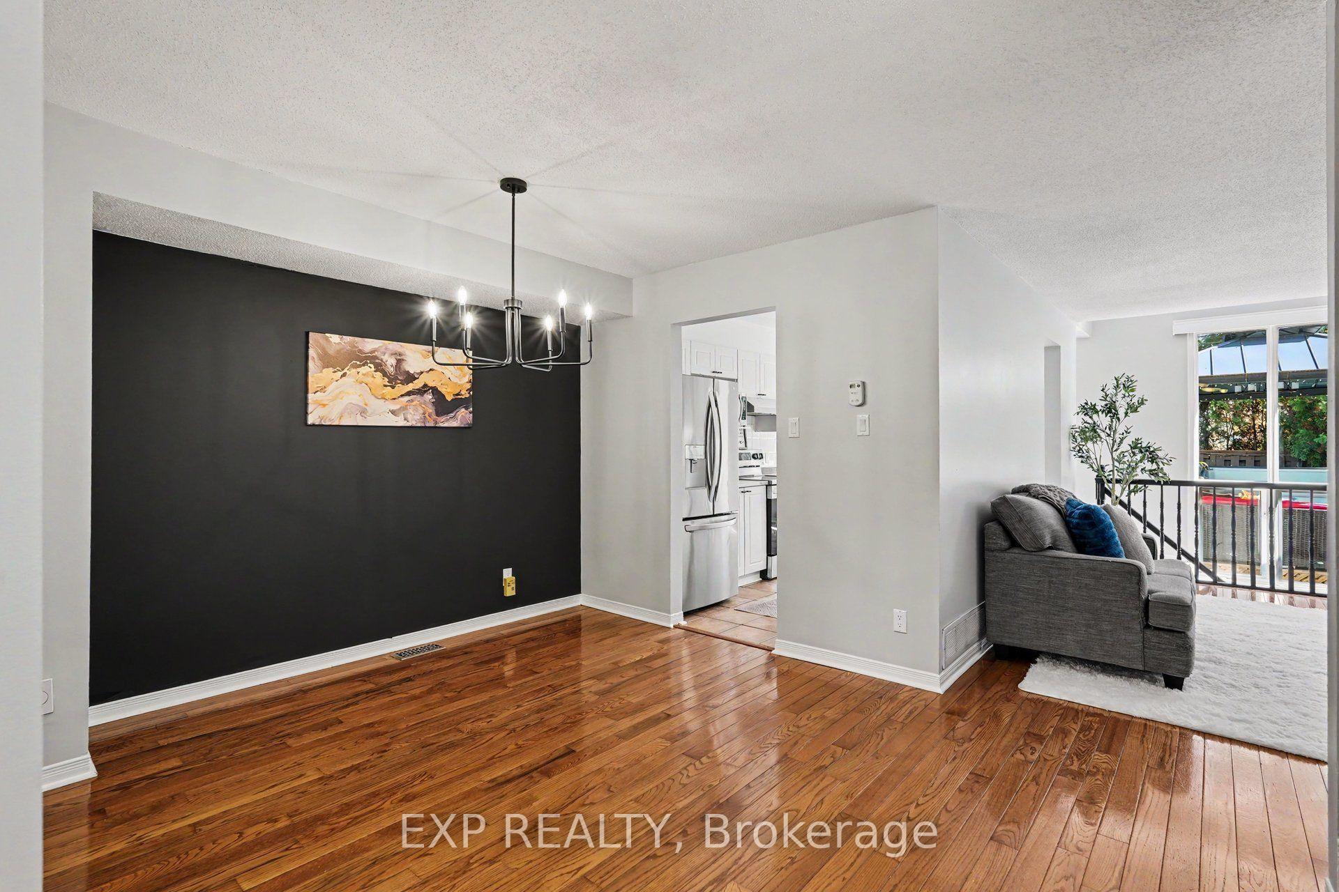 Photo 3 of 173 Beatrice Drive, Ottawa, Barrhaven - Longfields — HOMEH