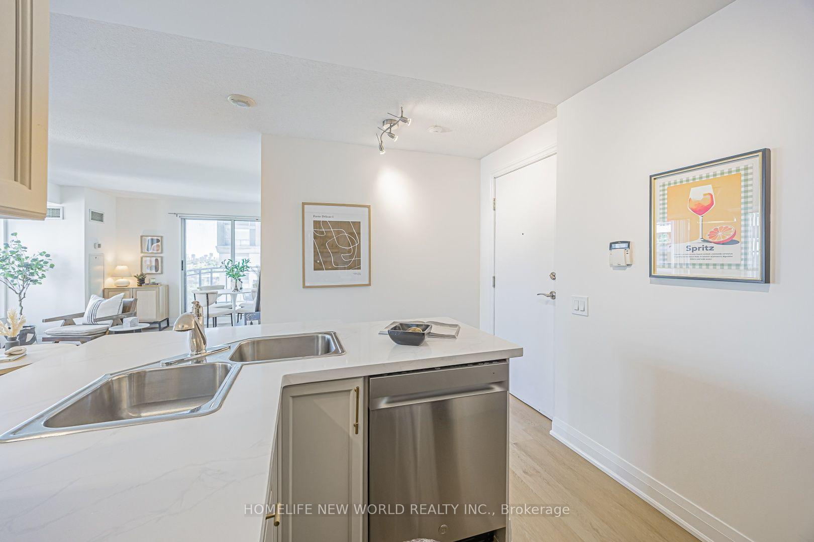 Photo 15 of Unit 1501, 21 Hillcrest Avenue, North York, Willowdale East — HOMEH