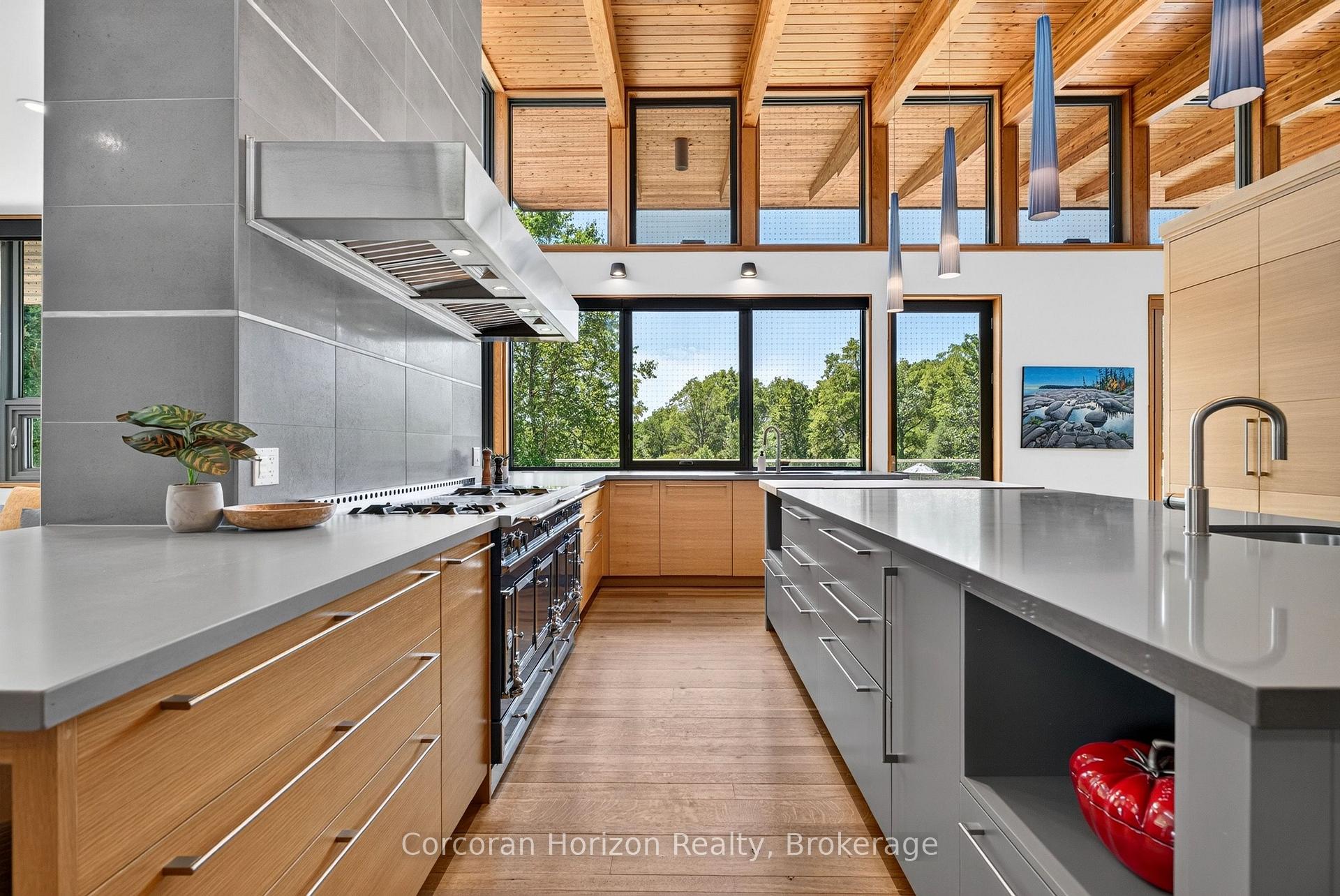Photo 14 of 770 Millgrove Side Road, Hamilton, Rural Flamborough — HOMEH