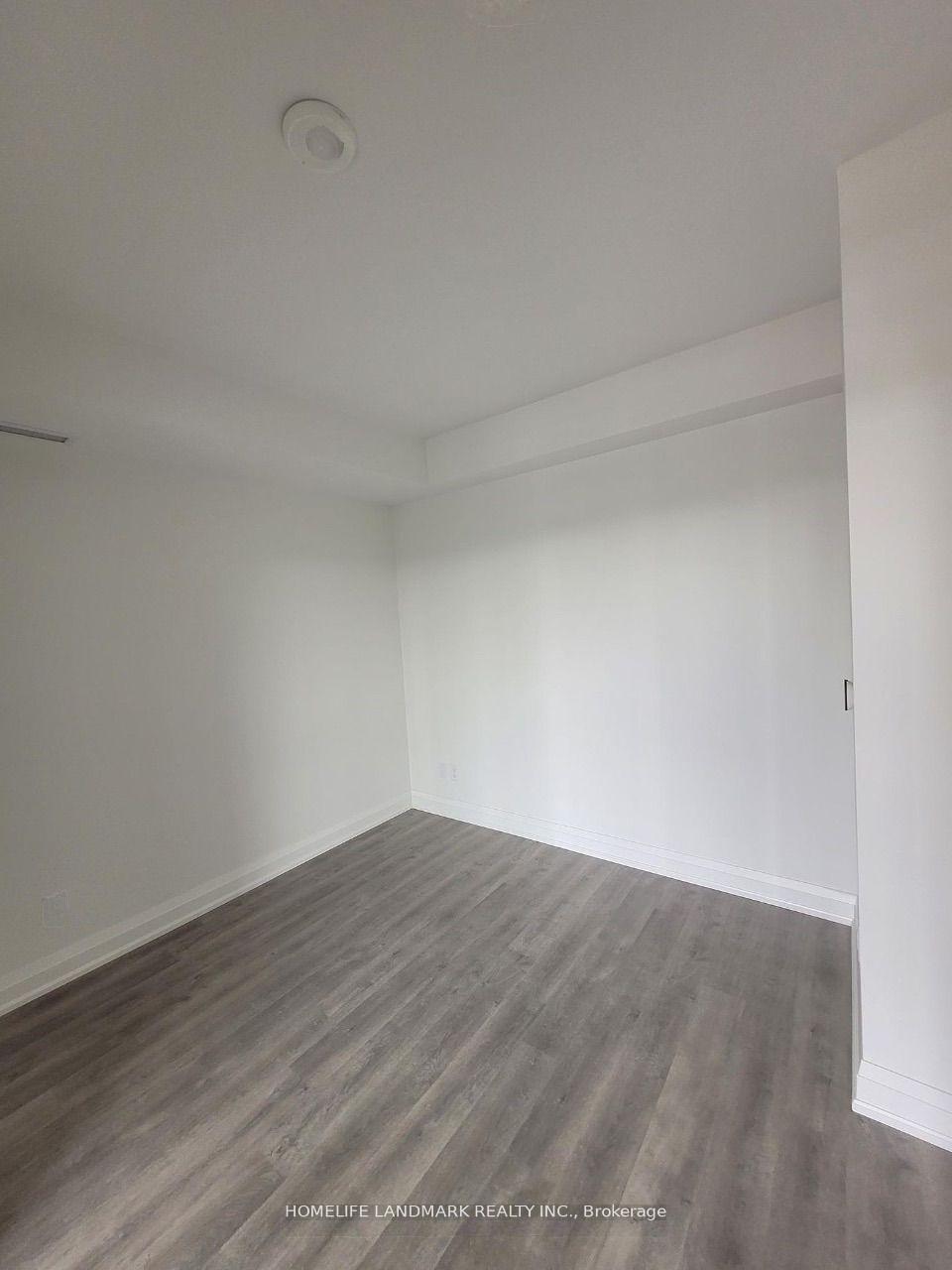 Photo 4 of Unit 508, 2369 Danforth Avenue, Toronto, East End-Danforth — HOMEH
