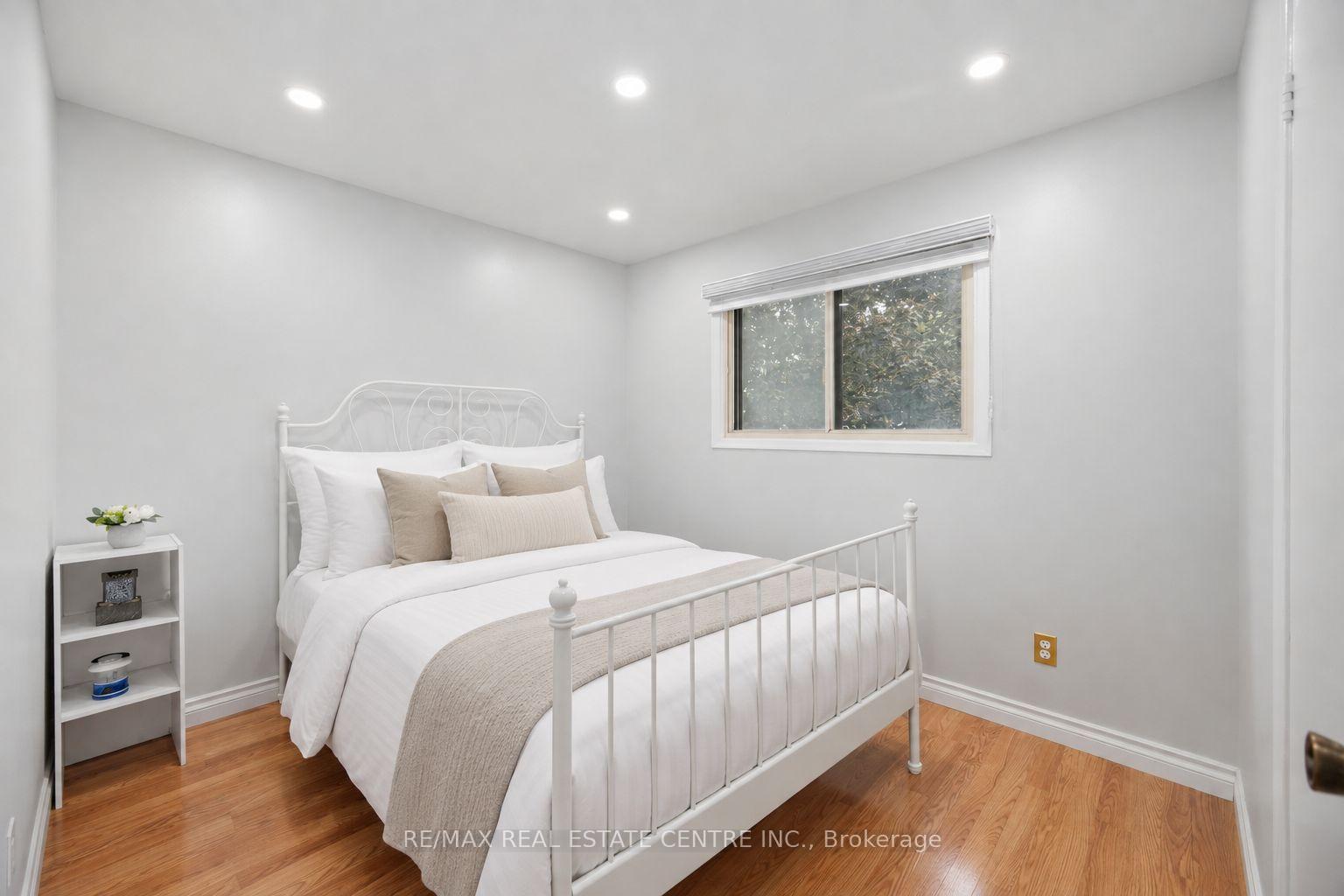 Photo 21 of 13 Dalzell Avenue, Brampton, Heart Lake West — HOMEH