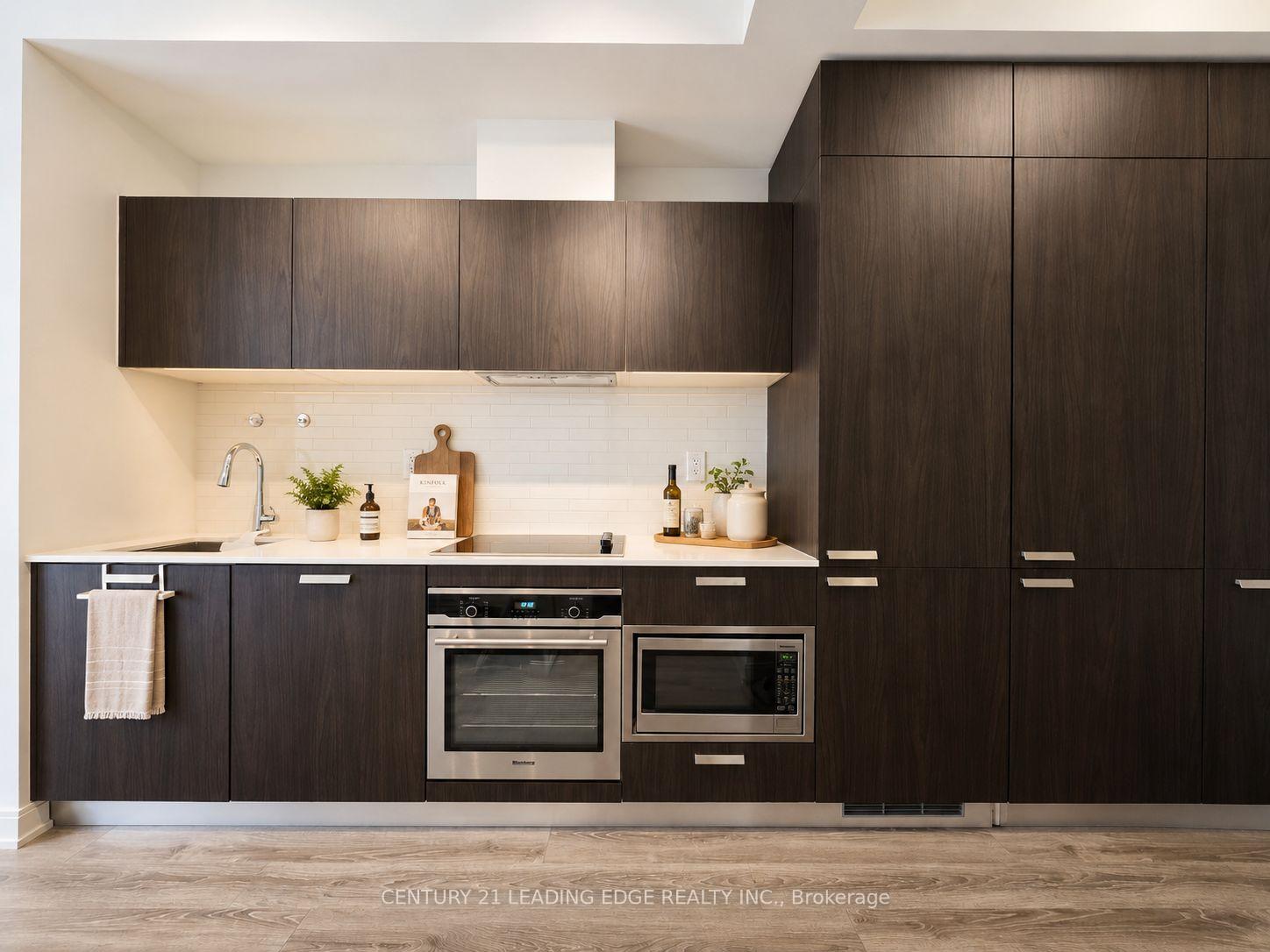 Photo 6 of Unit 3906, 50 Charles Street E, Toronto, Church-Yonge Corridor — HOMEH