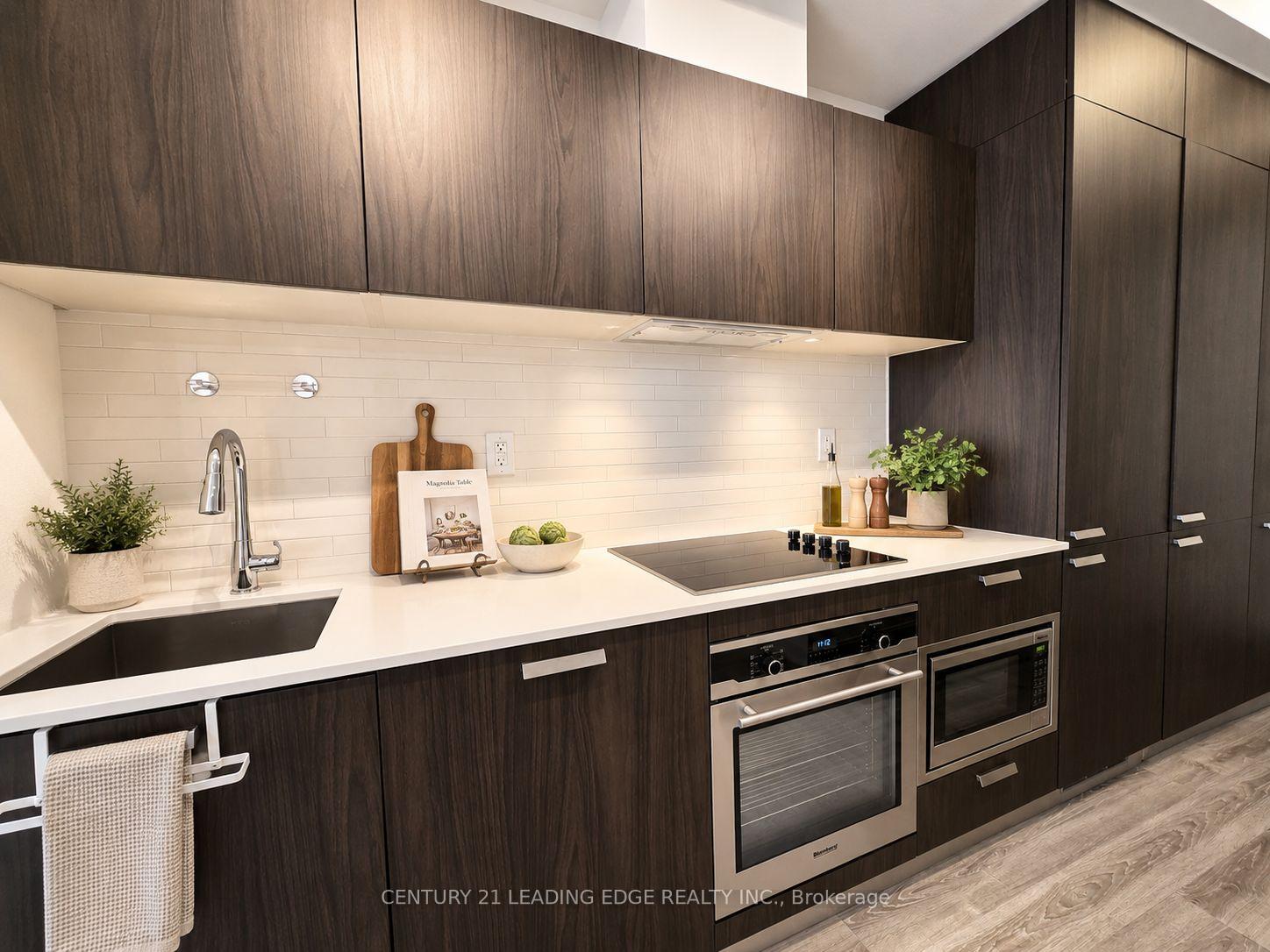 Photo 7 of Unit 3906, 50 Charles Street E, Toronto, Church-Yonge Corridor — HOMEH