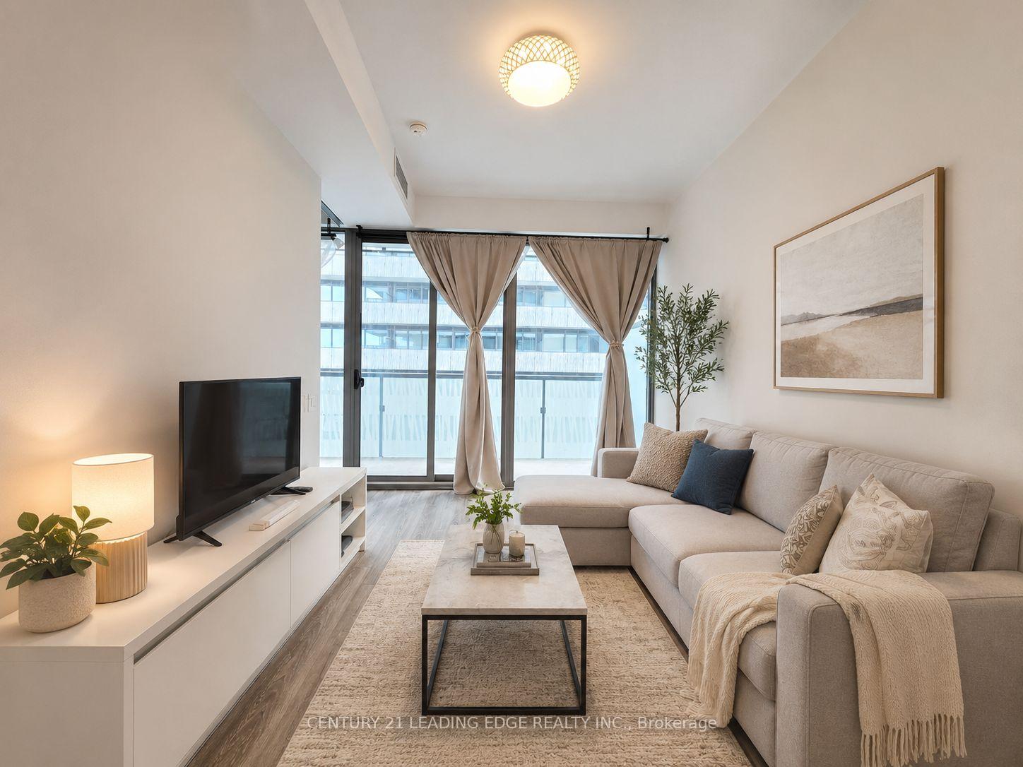 Photo 8 of Unit 3906, 50 Charles Street E, Toronto, Church-Yonge Corridor — HOMEH