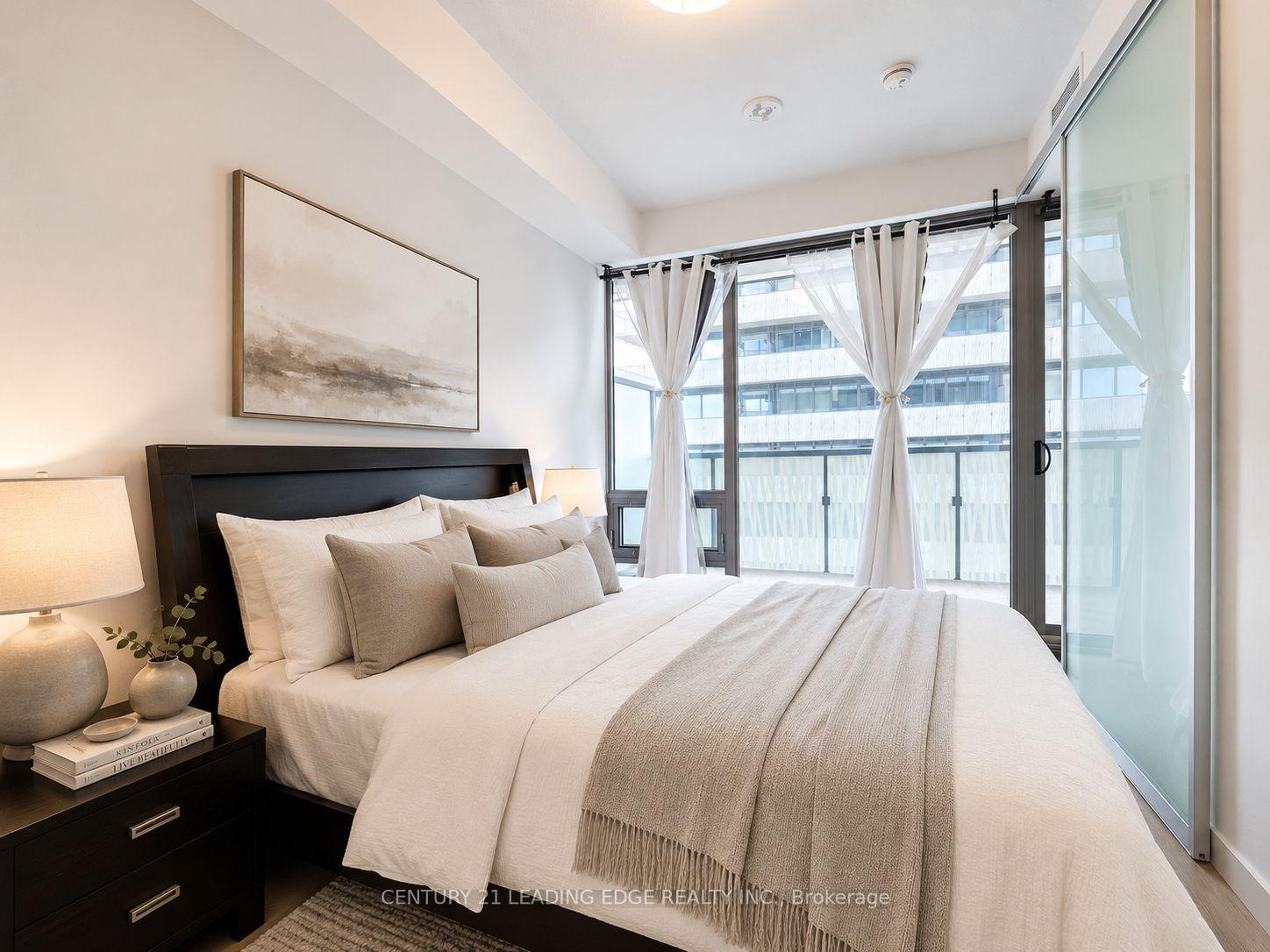 Photo 14 of Unit 3906, 50 Charles Street E, Toronto, Church-Yonge Corridor — HOMEH
