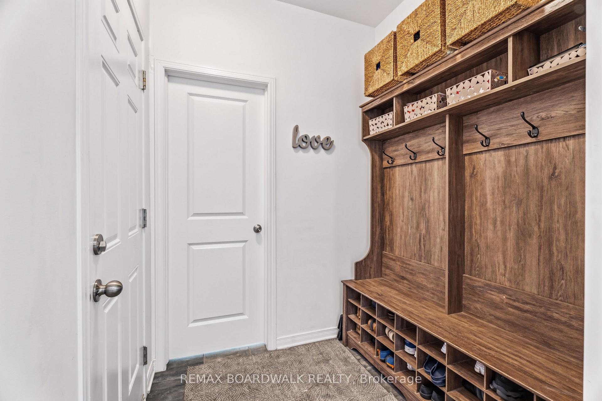 Photo 22 of 210 Pingwi Place, Ottawa, Blossom Park/Kemp Park/Findlay Creek — HOMEH