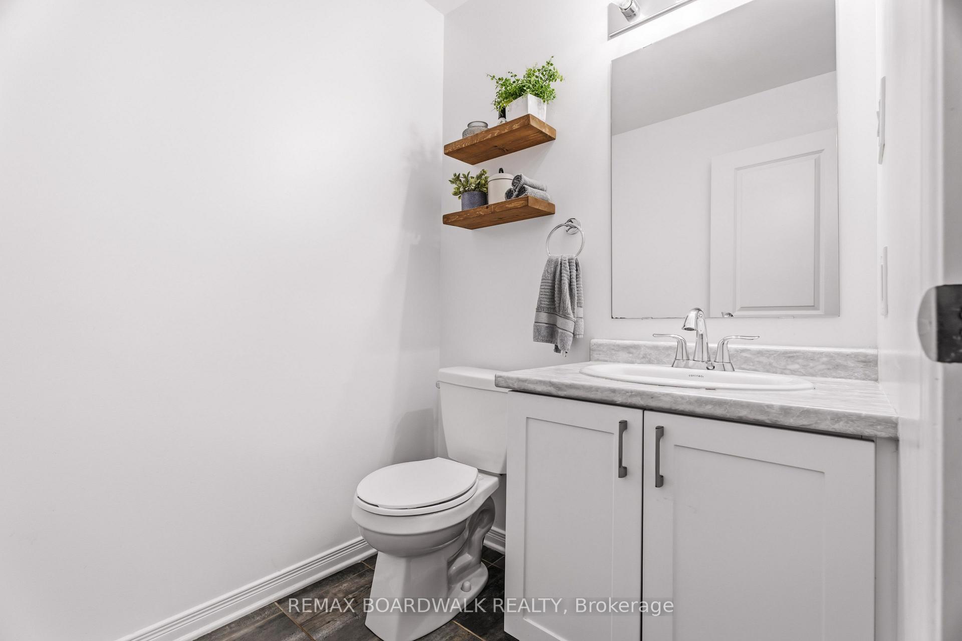 Photo 23 of 210 Pingwi Place, Ottawa, Blossom Park/Kemp Park/Findlay Creek — HOMEH