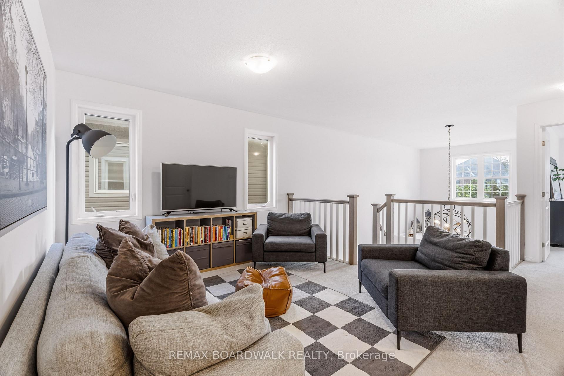 Photo 26 of 210 Pingwi Place, Ottawa, Blossom Park/Kemp Park/Findlay Creek — HOMEH