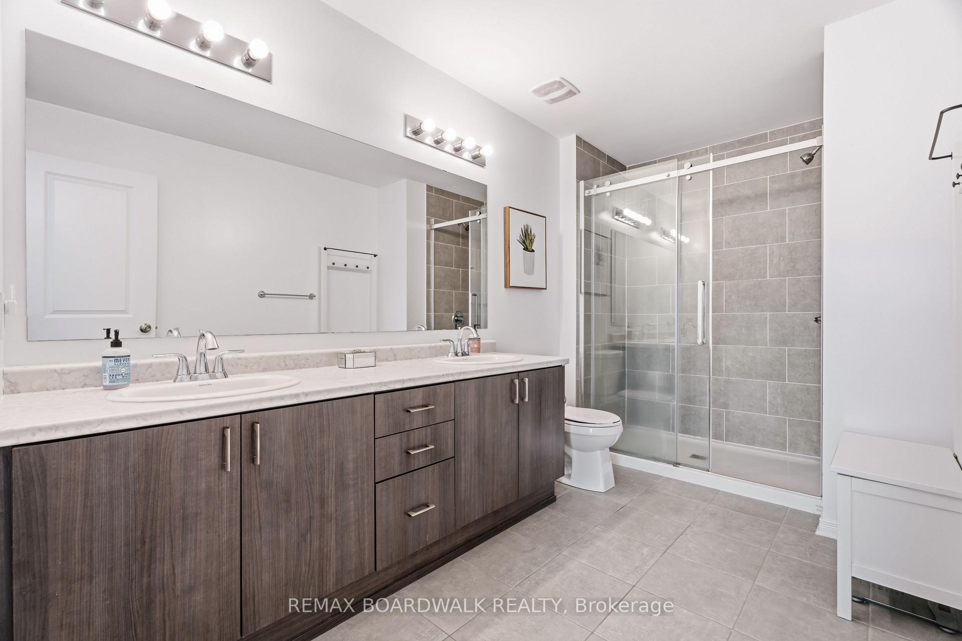 Photo 31 of 210 Pingwi Place, Ottawa, Blossom Park/Kemp Park/Findlay Creek — HOMEH