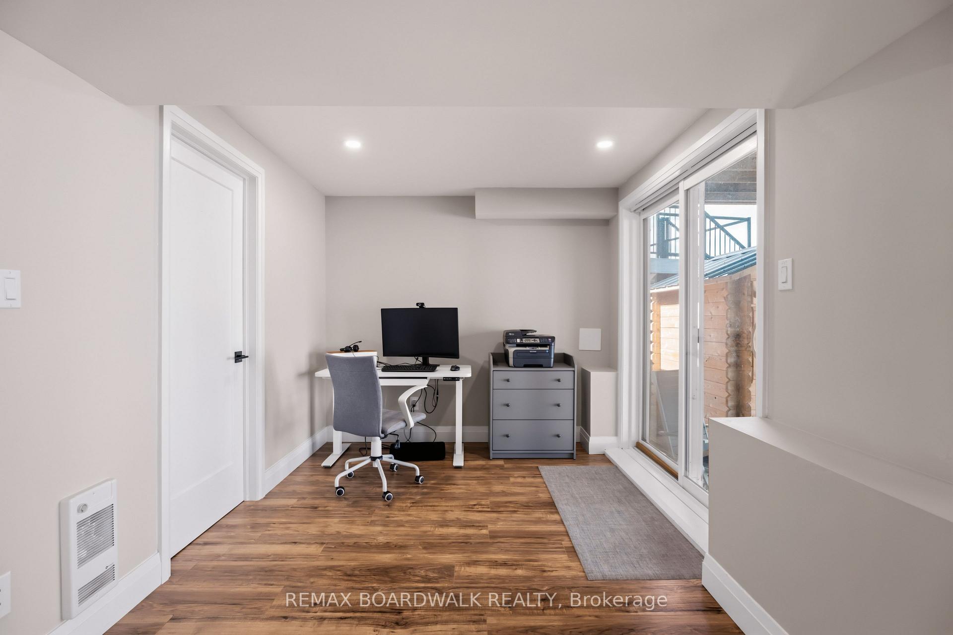 Photo 43 of 210 Pingwi Place, Ottawa, Blossom Park/Kemp Park/Findlay Creek — HOMEH