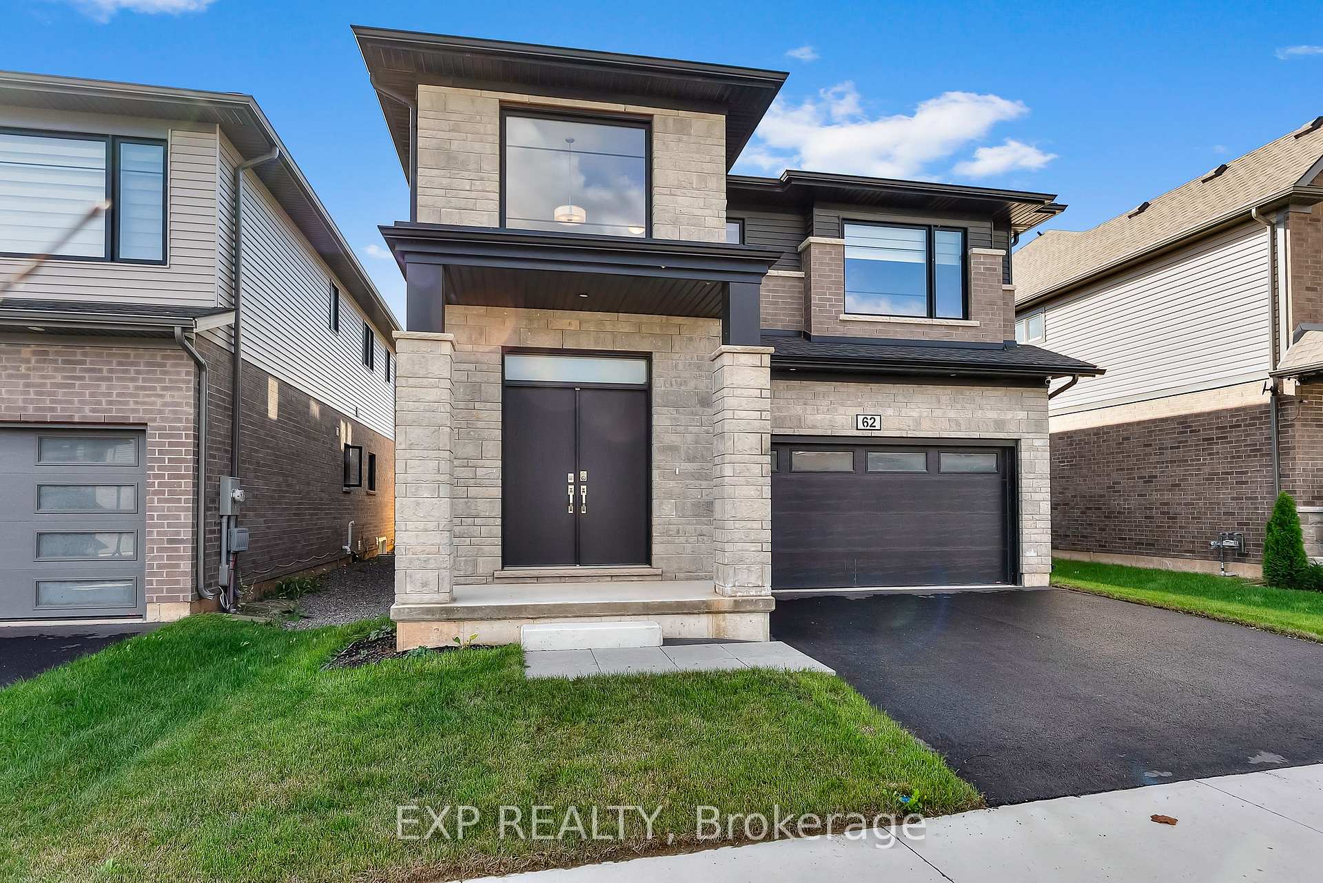 Photo 2 of 62 Marie Street, Pelham, Fonthill — HOMEH