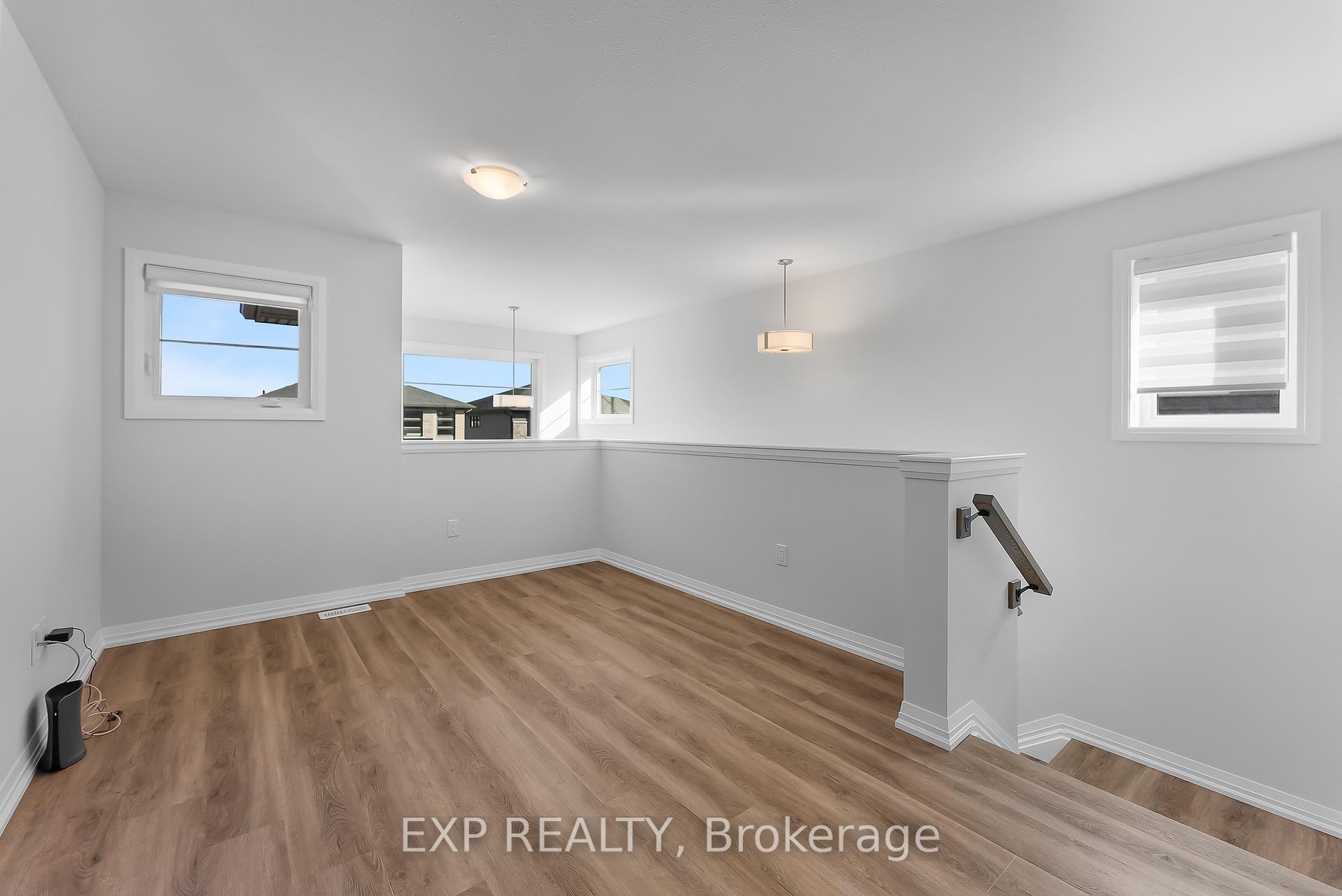 Photo 20 of 62 Marie Street, Pelham, Fonthill — HOMEH