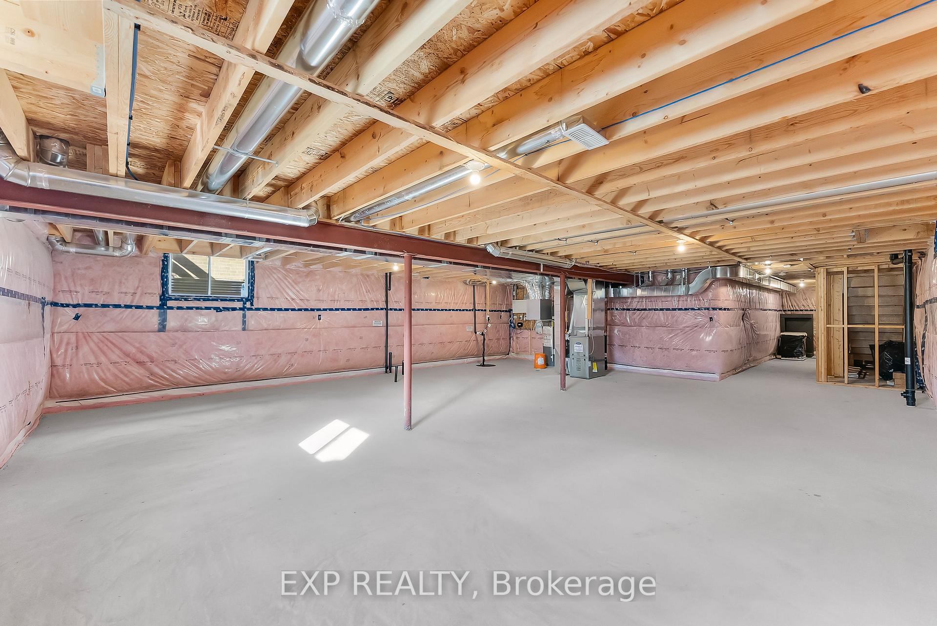 Photo 36 of 62 Marie Street, Pelham, Fonthill — HOMEH