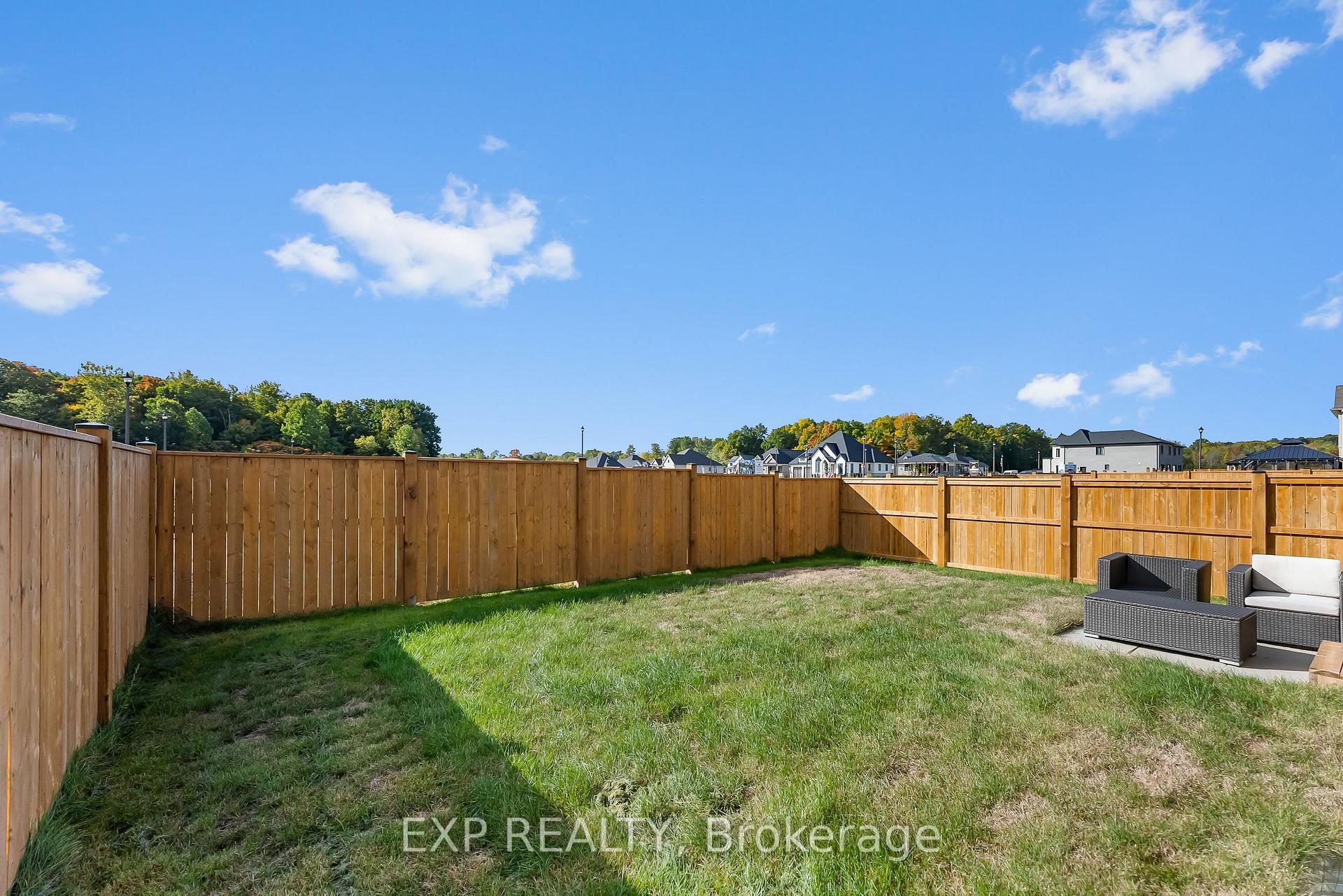 Photo 38 of 62 Marie Street, Pelham, Fonthill — HOMEH