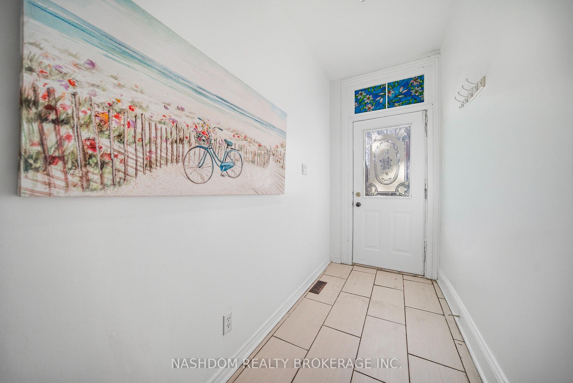 Photo 3 of Unit 2, 107 Queen Street S, Hamilton, Durand — HOMEH