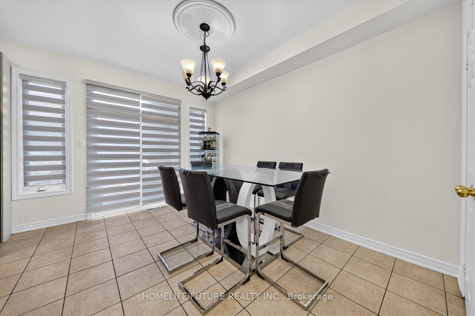 Photo 19 of 361 Strouds Lane, Pickering, Highbush — HOMEH