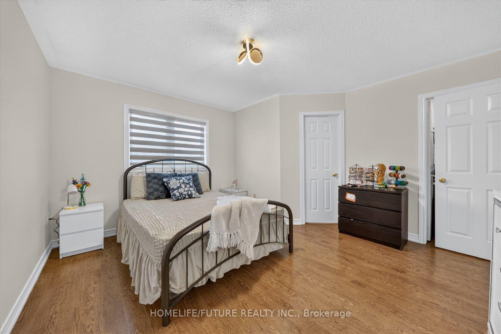 Photo 24 of 361 Strouds Lane, Pickering, Highbush — HOMEH