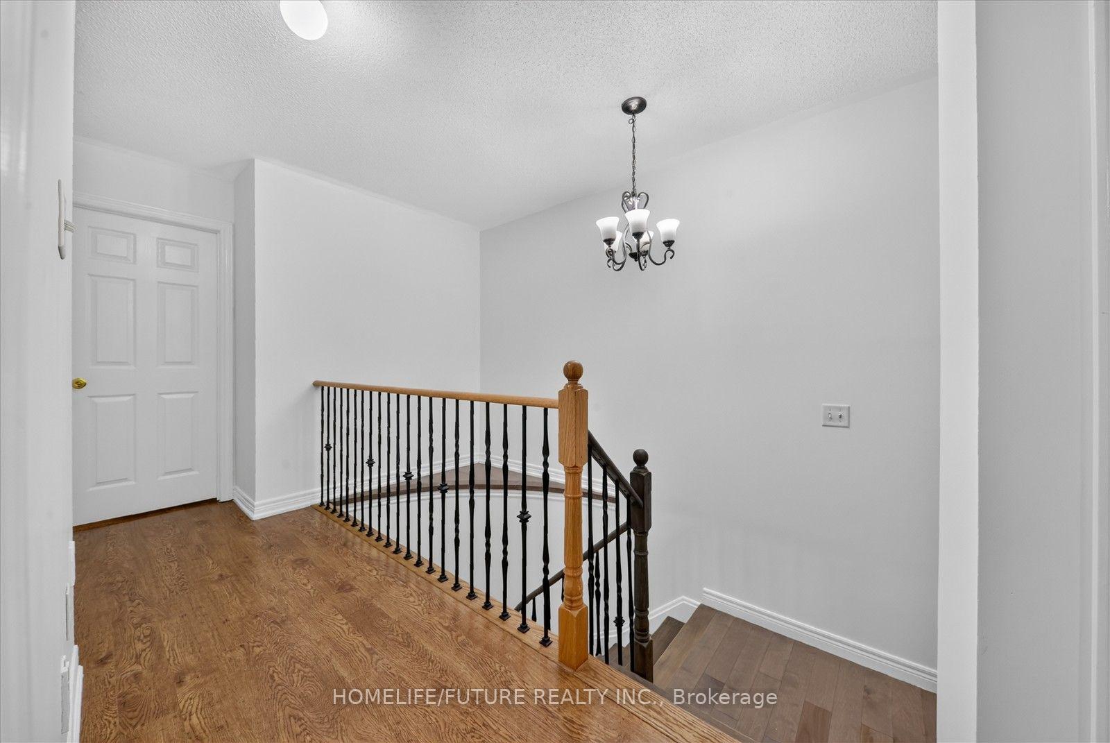 Photo 33 of 361 Strouds Lane, Pickering, Highbush — HOMEH