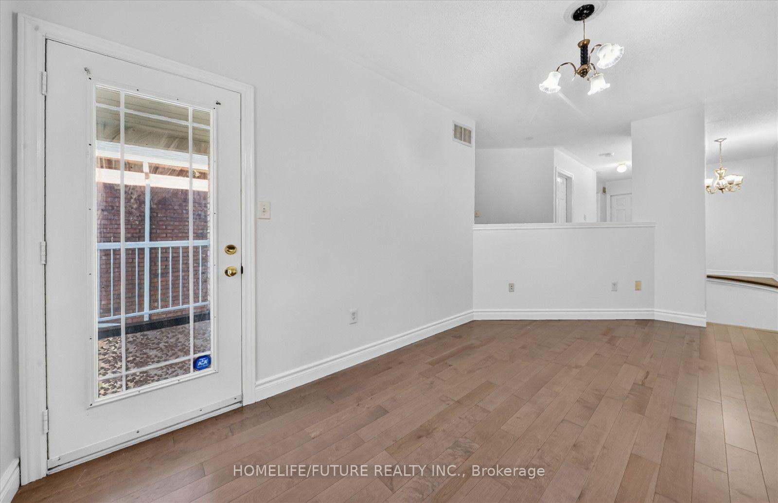 Photo 35 of 361 Strouds Lane, Pickering, Highbush — HOMEH