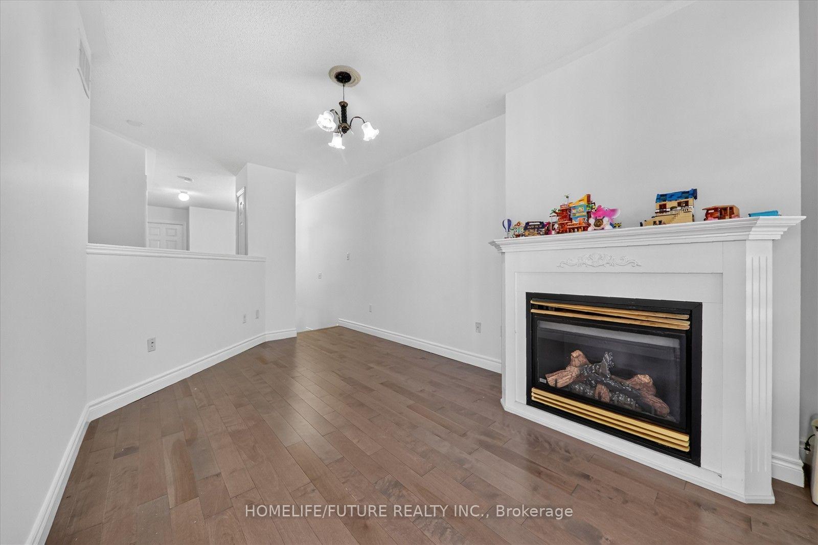 Photo 36 of 361 Strouds Lane, Pickering, Highbush — HOMEH