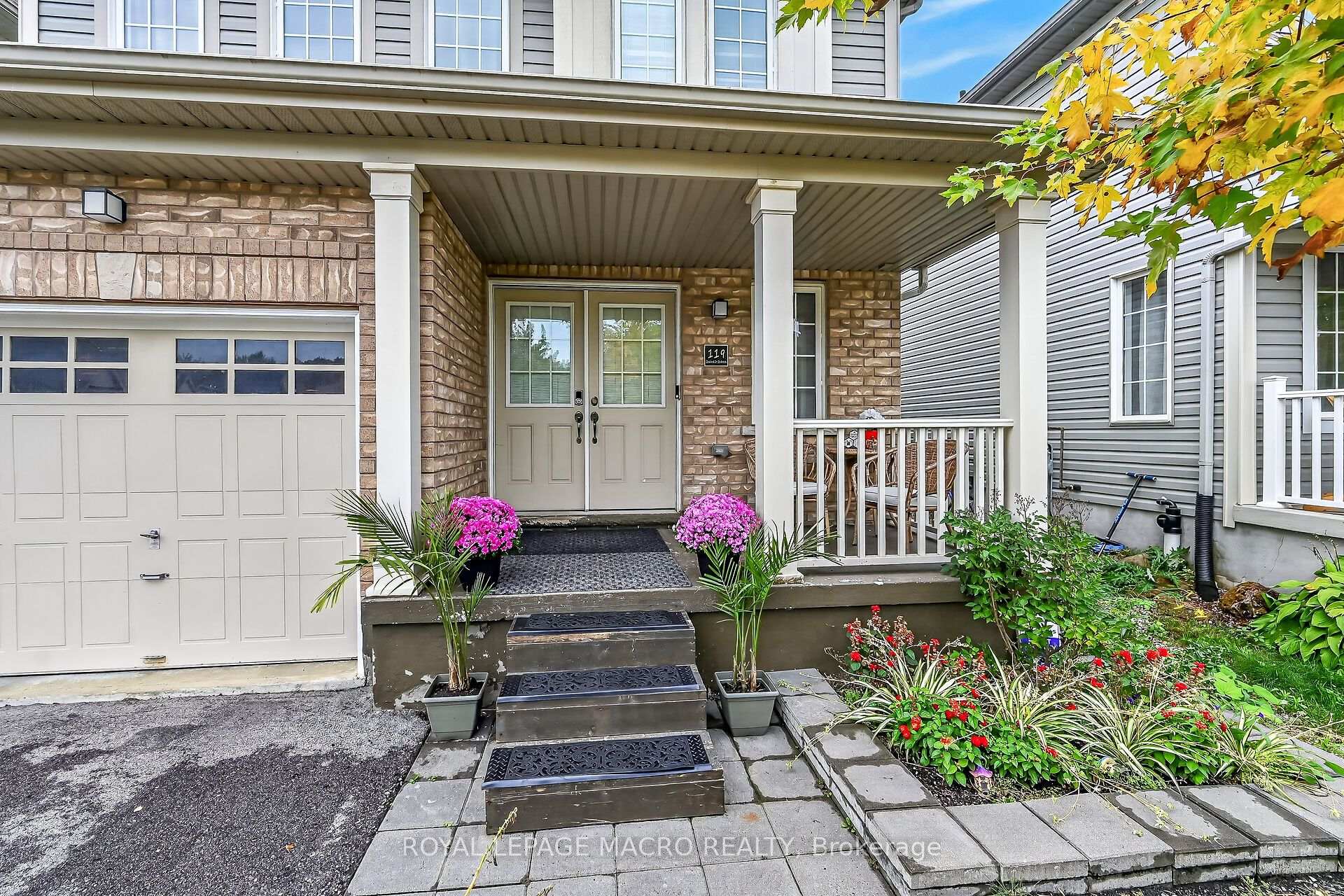 Photo 2 of 119 Gowland Drive, Hamilton, Binbrook — HOMEH