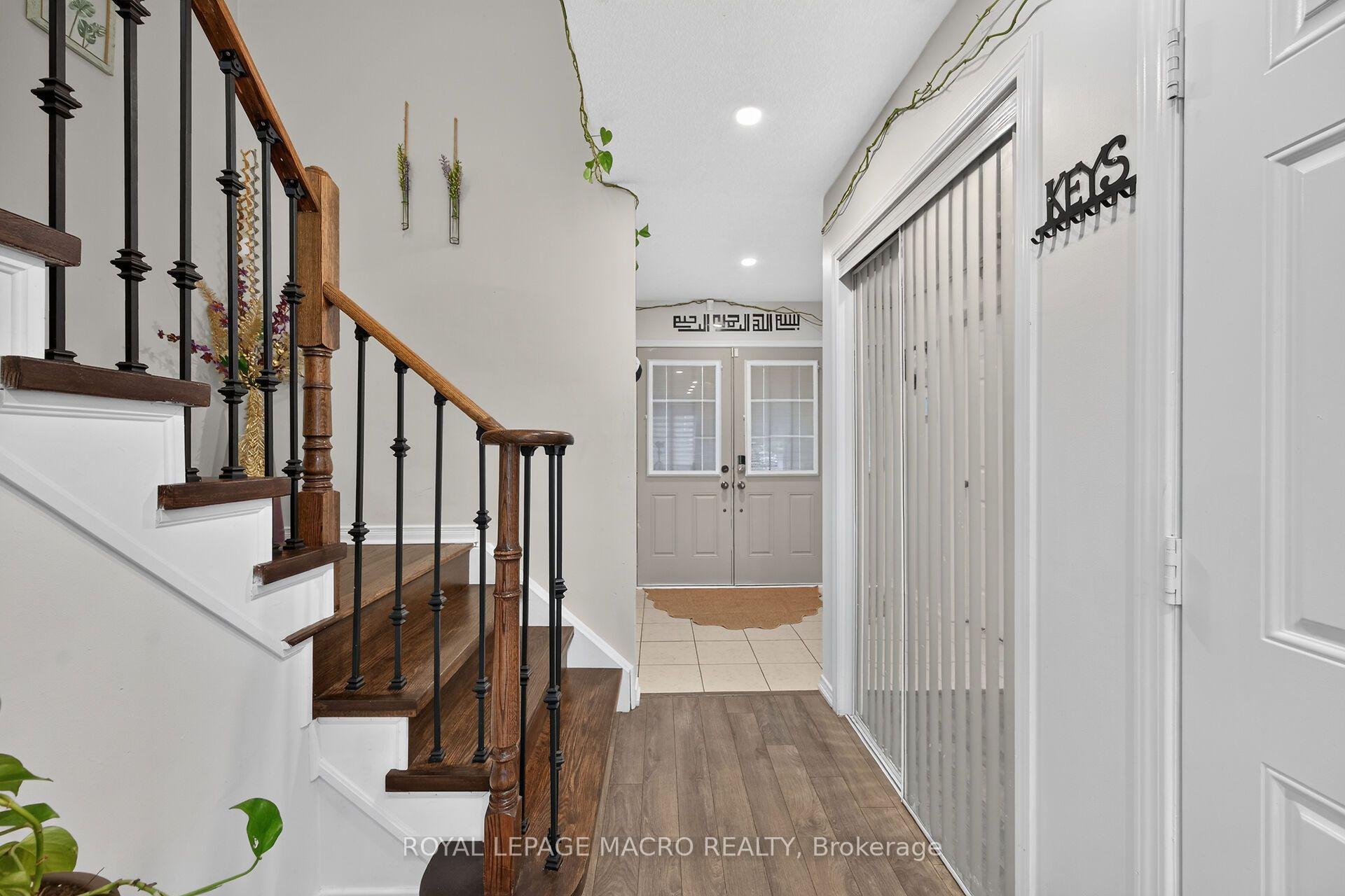 Photo 8 of 119 Gowland Drive, Hamilton, Binbrook — HOMEH