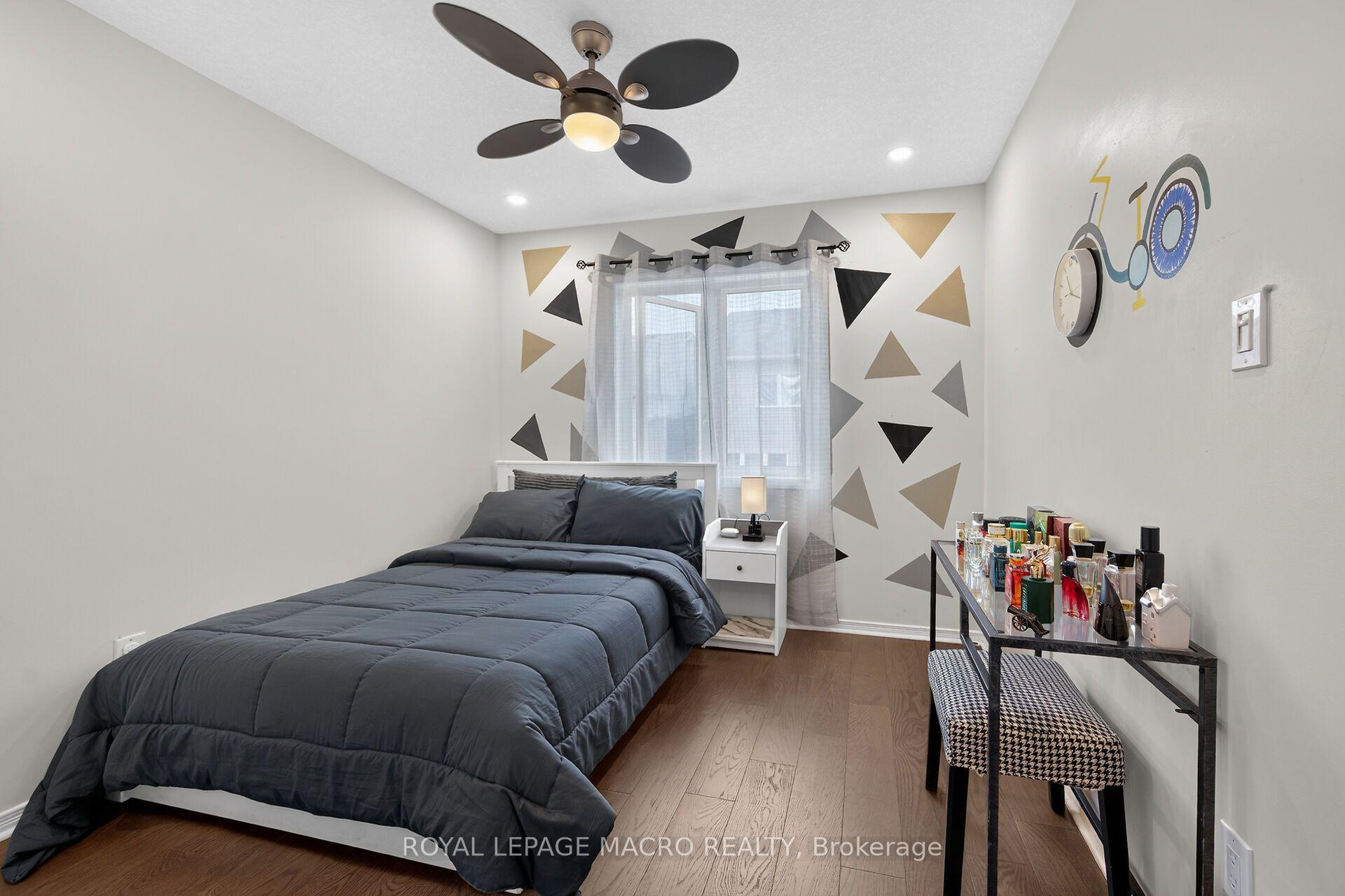 Photo 25 of 119 Gowland Drive, Hamilton, Binbrook — HOMEH
