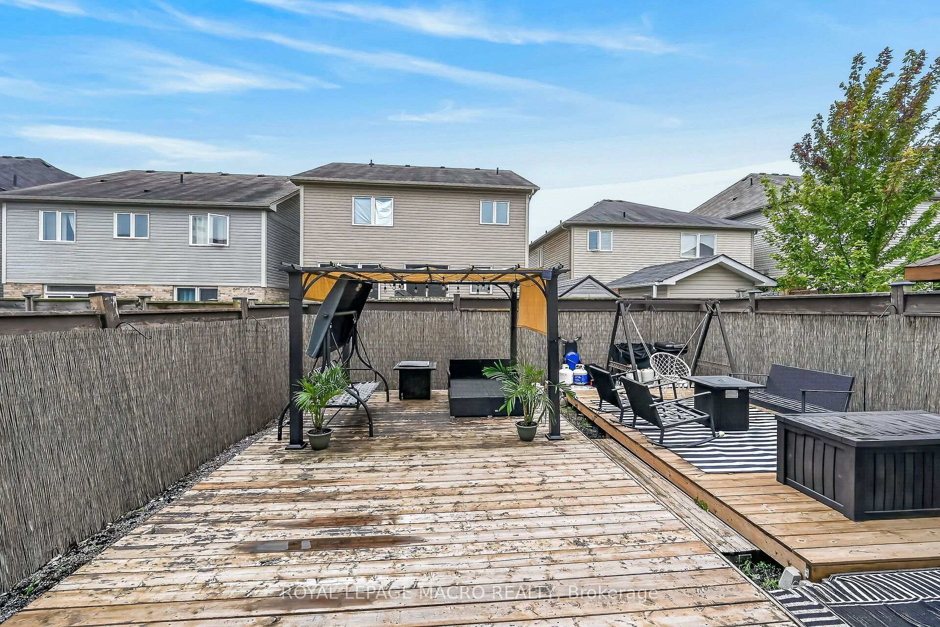 Photo 40 of 119 Gowland Drive, Hamilton, Binbrook — HOMEH