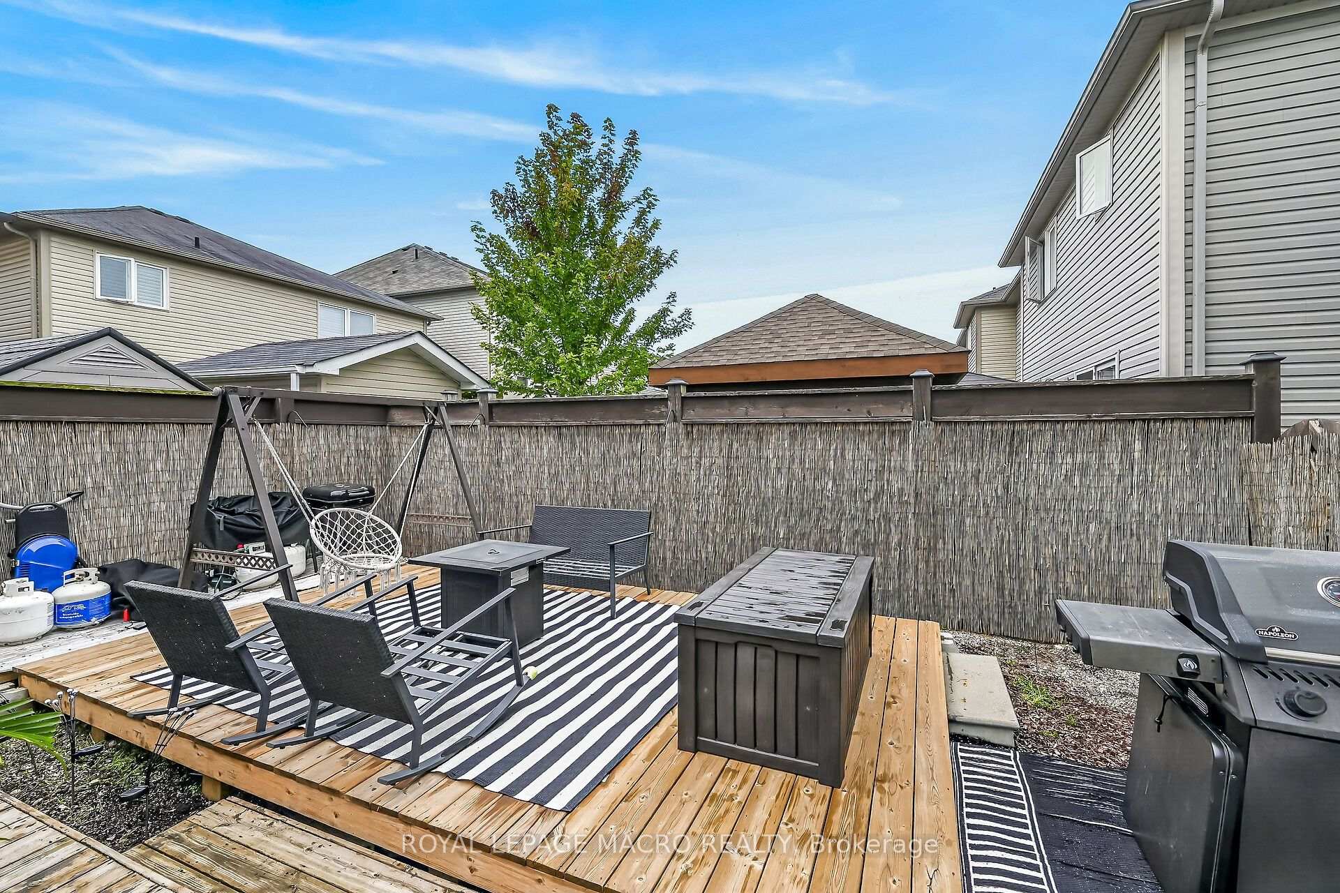 Photo 42 of 119 Gowland Drive, Hamilton, Binbrook — HOMEH