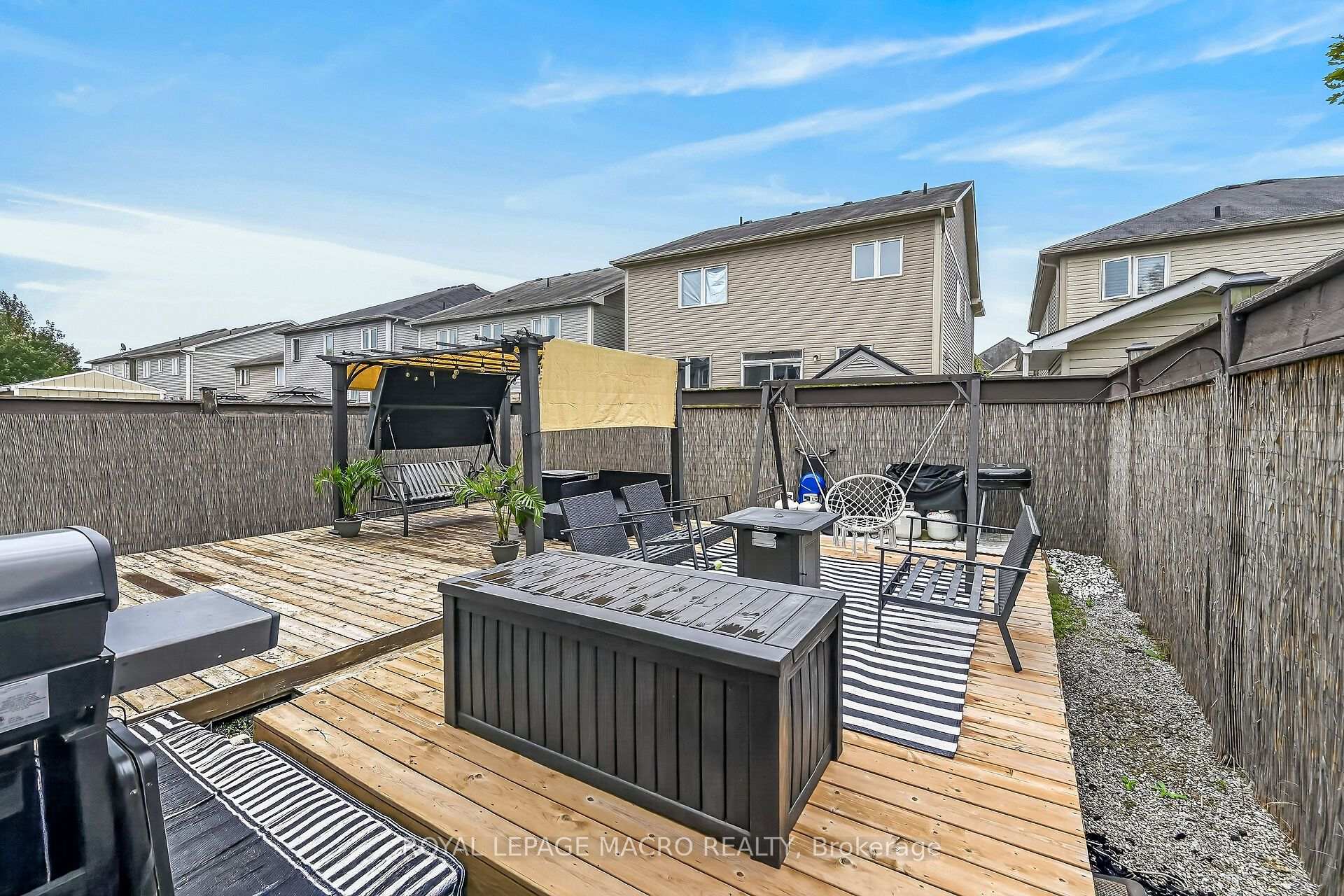 Photo 43 of 119 Gowland Drive, Hamilton, Binbrook — HOMEH