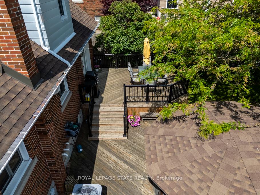 Photo 8 of 129 Broker Drive, Hamilton, Huntington — HOMEH