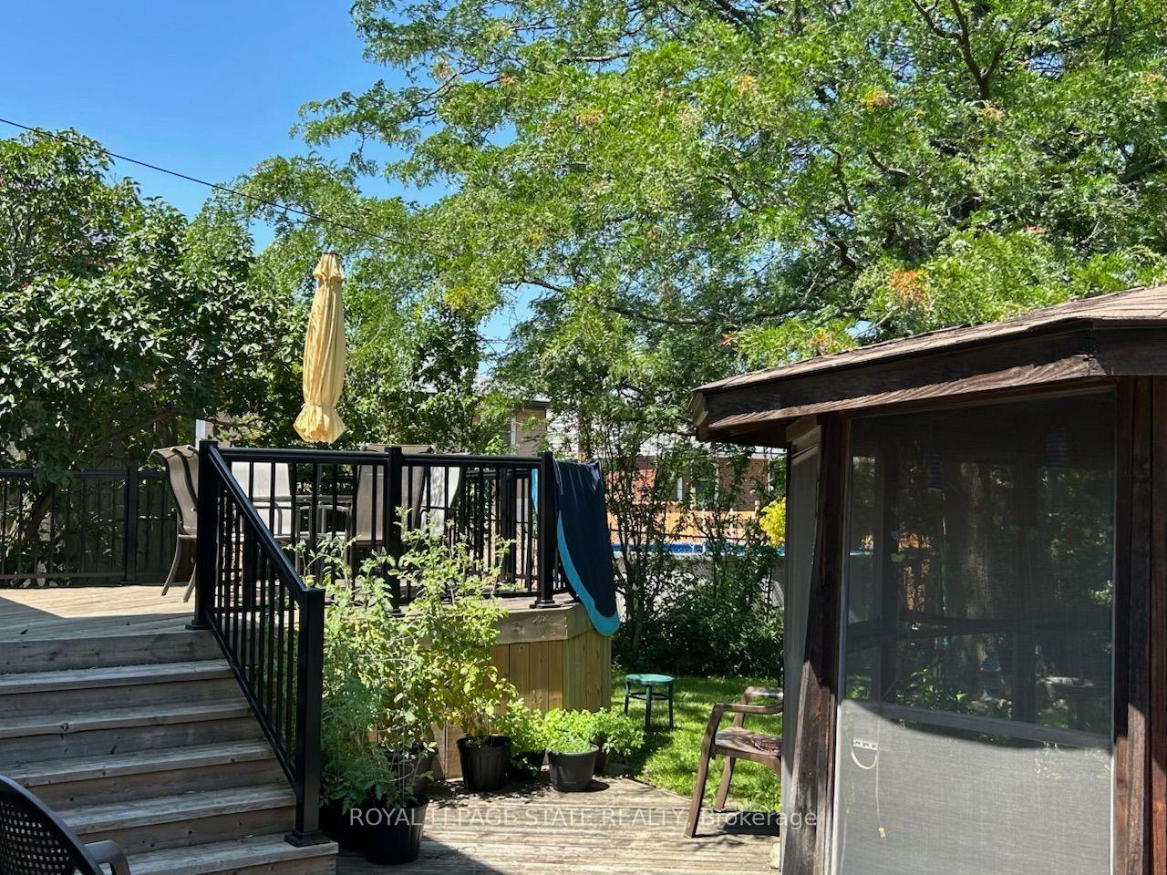 Photo 38 of 129 Broker Drive, Hamilton, Huntington — HOMEH
