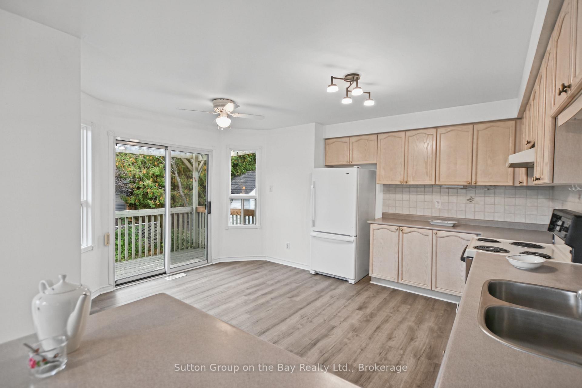 Photo 24 of 77 Fernbrook Drive, Wasaga Beach — HOMEH