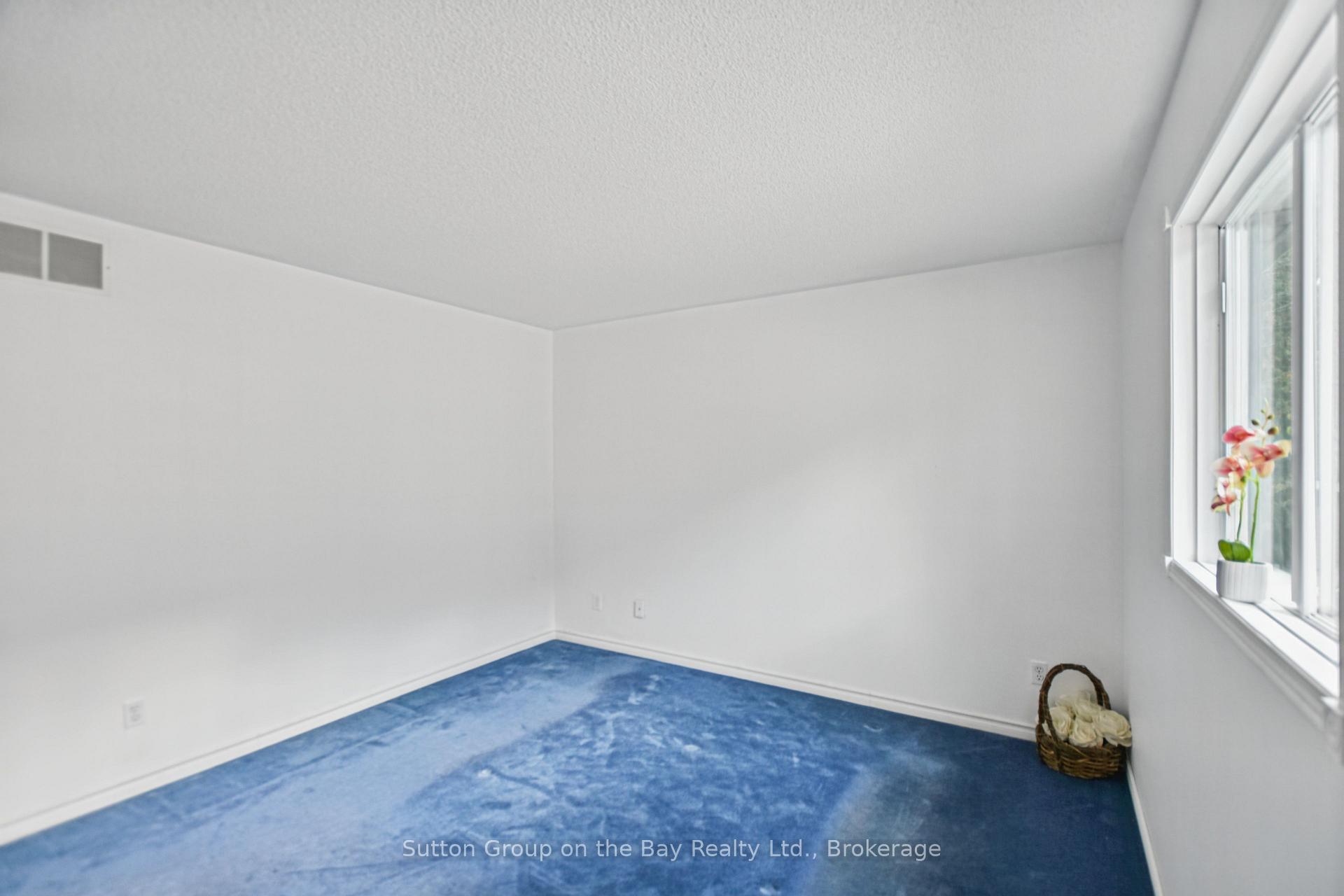 Photo 40 of 77 Fernbrook Drive, Wasaga Beach — HOMEH