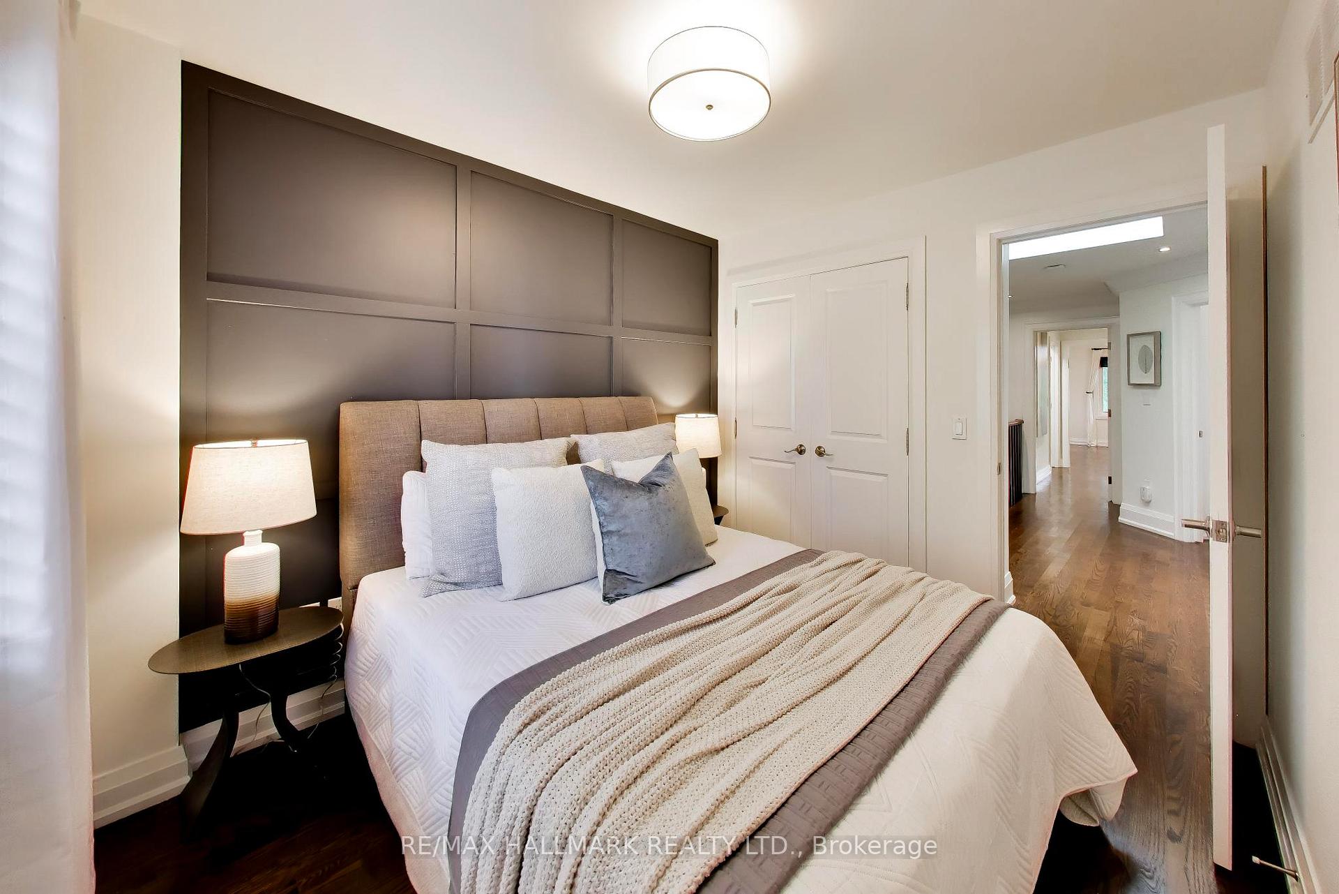 Photo 15 of 145B Bannockburn Avenue, Toronto, Bedford Park-Nortown — HOMEH