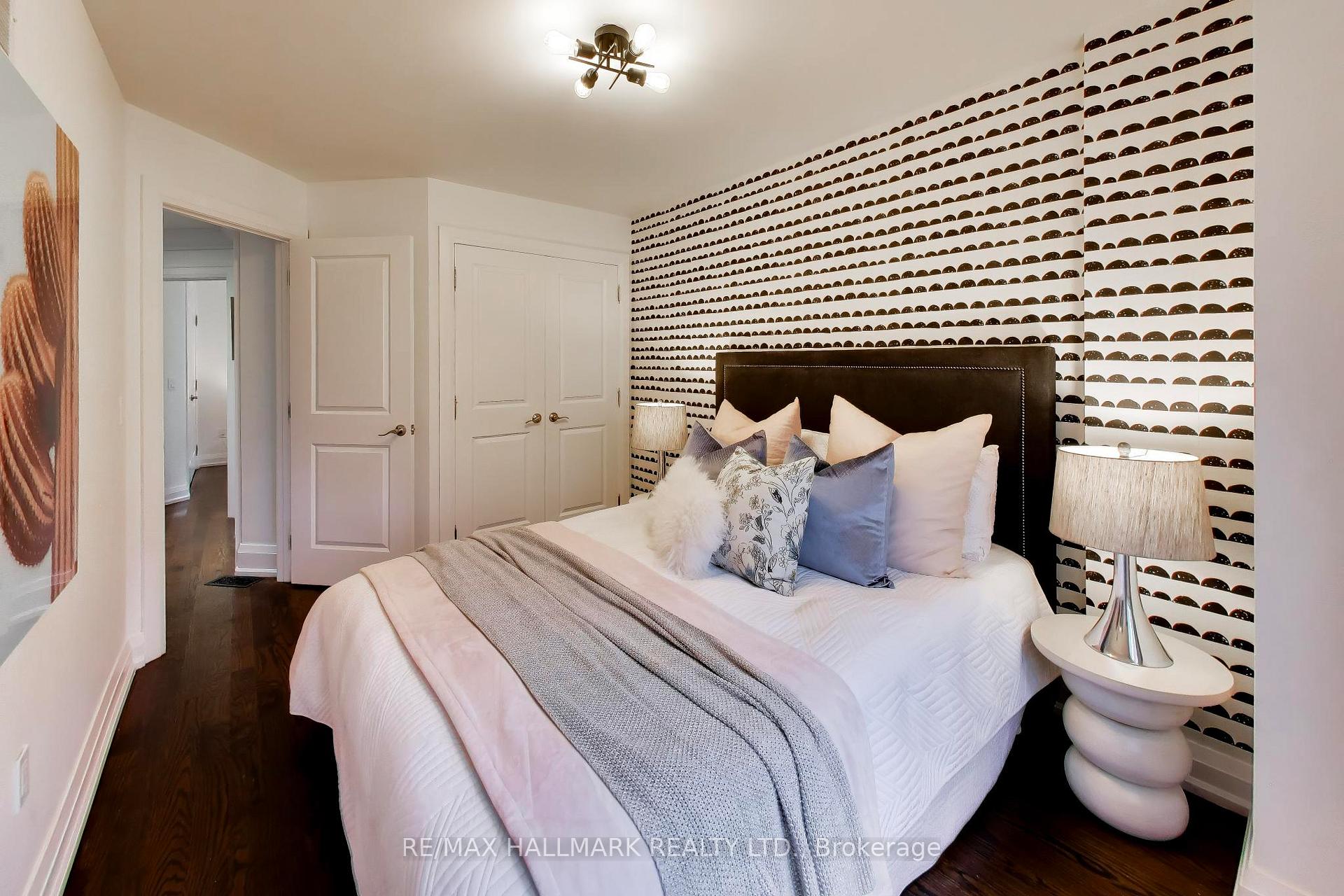 Photo 16 of 145B Bannockburn Avenue, Toronto, Bedford Park-Nortown — HOMEH