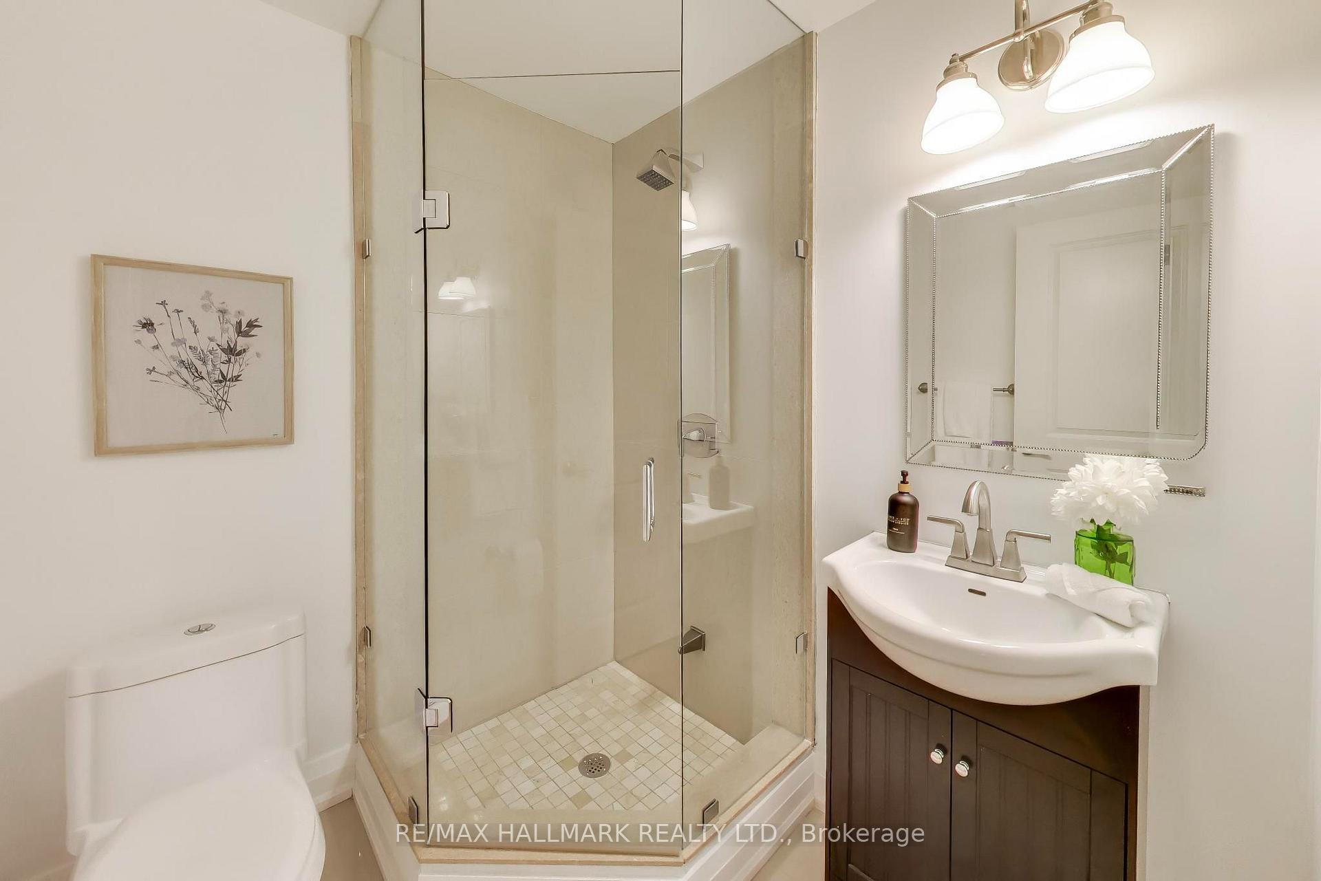 Photo 20 of 145B Bannockburn Avenue, Toronto, Bedford Park-Nortown — HOMEH