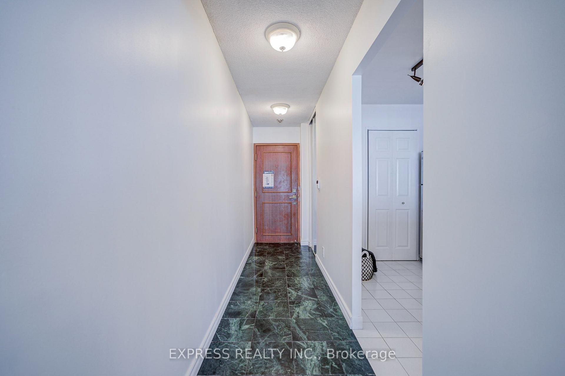 Photo 24 of Unit 1111, 18 Lee Centre Drive, Scarborough, Woburn — HOMEH