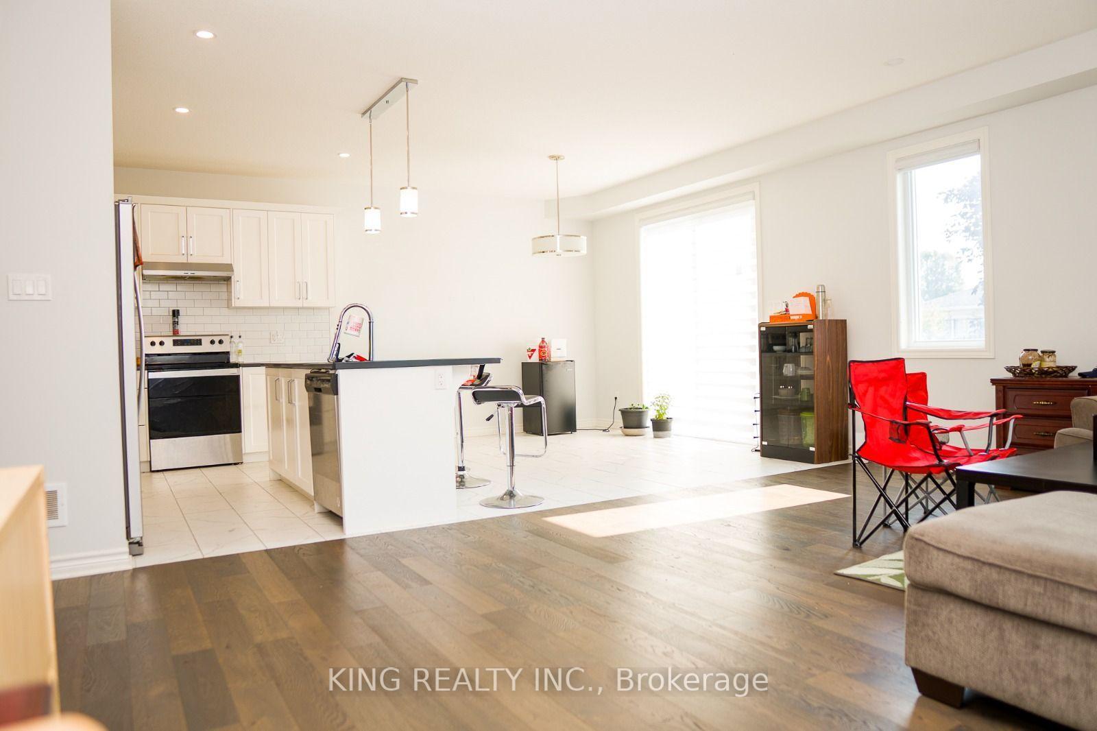 Photo 4 of 24 Welch Court, St. Thomas — HOMEH