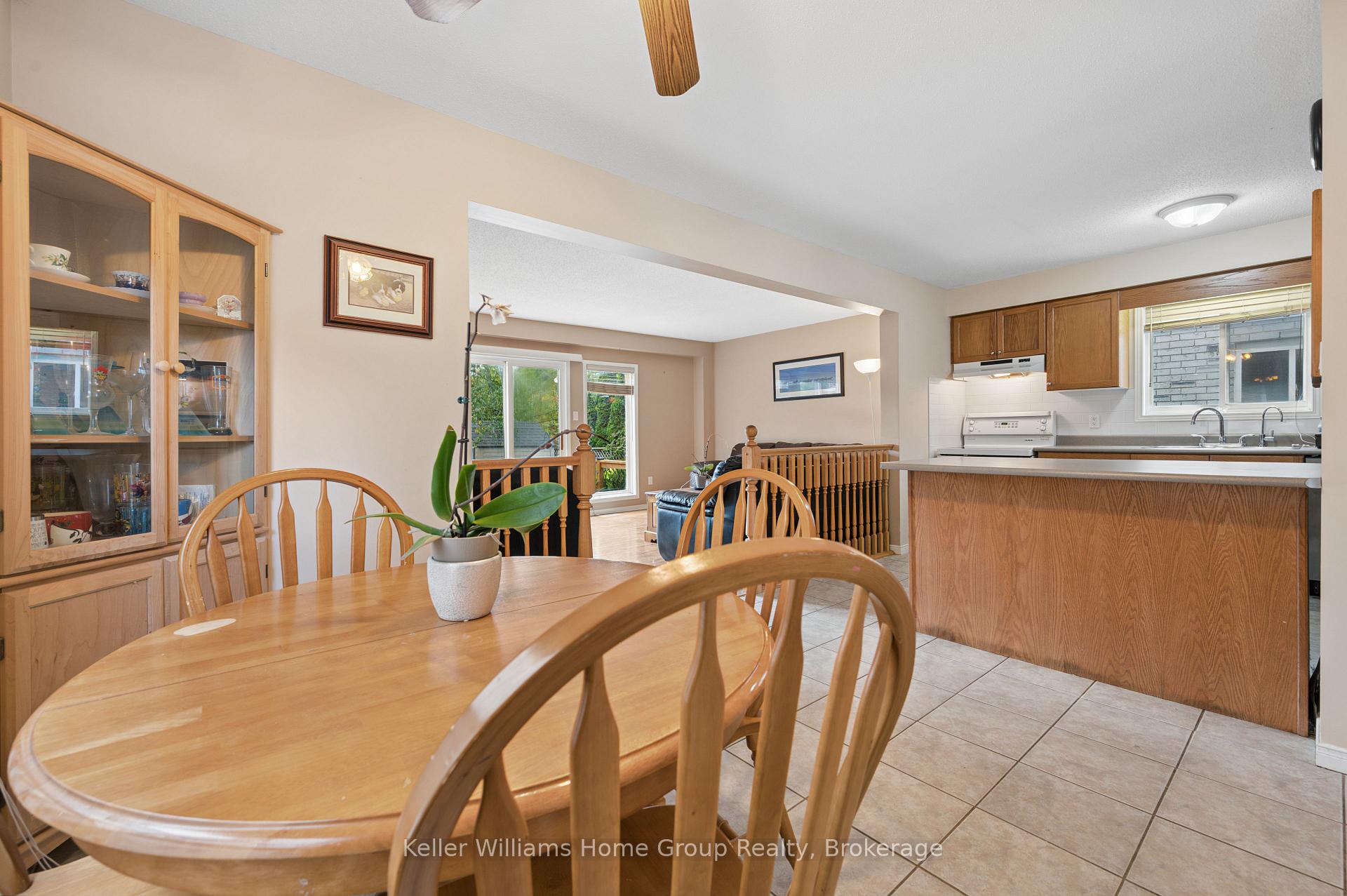 Photo 7 of 97 Teal Drive, Guelph, Kortright Hills — HOMEH