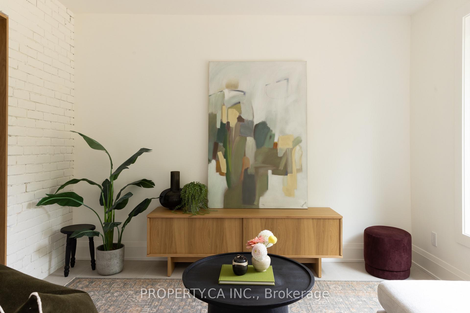 Photo 14 of 197 Roxton Road, Toronto, Trinity-Bellwoods — HOMEH