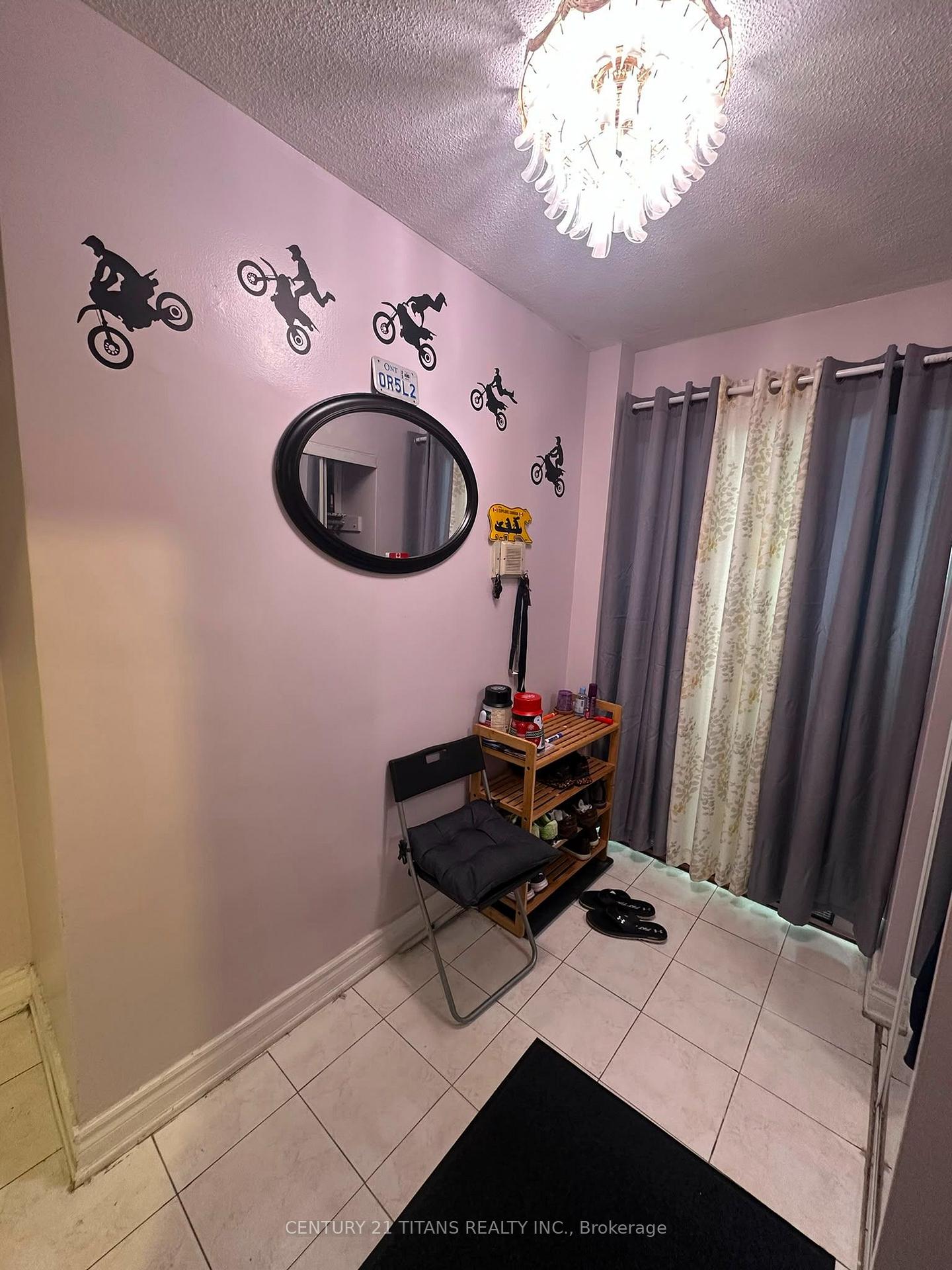 Photo 7 of Unit 311, 10 Edgecliffe Golfway, Toronto, Flemingdon Park — HOMEH