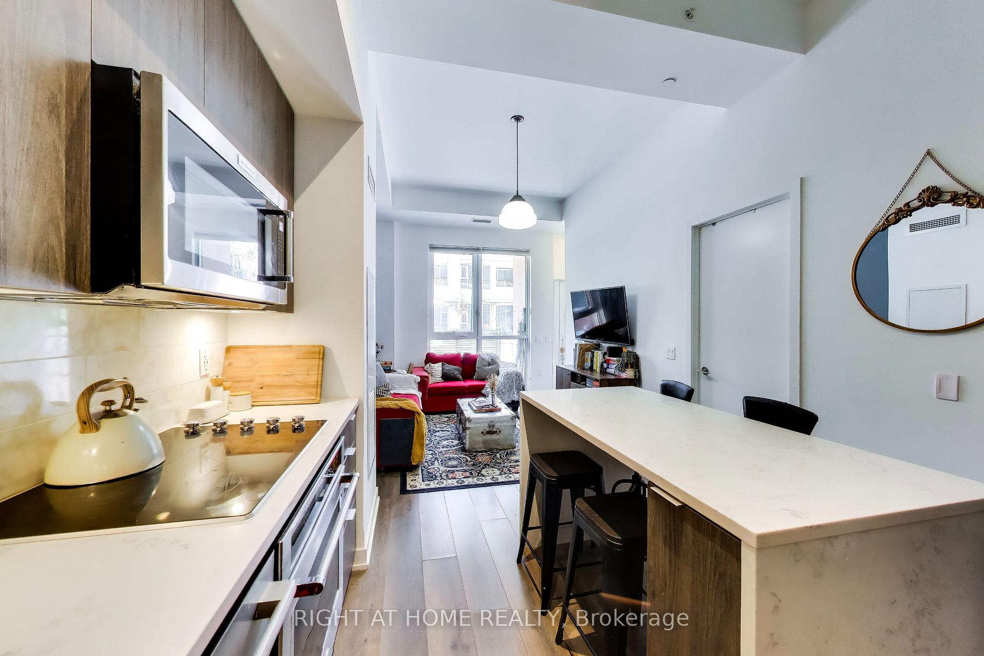 Photo 8 of Unit 113, 38 Iannuzzi Street, Toronto, Niagara — HOMEH