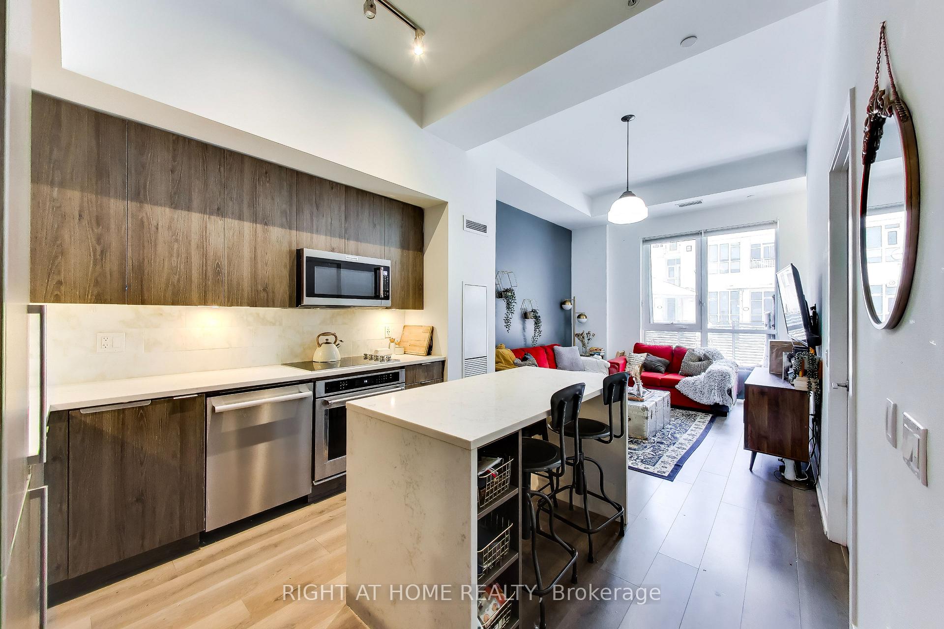 Photo 9 of Unit 113, 38 Iannuzzi Street, Toronto, Niagara — HOMEH
