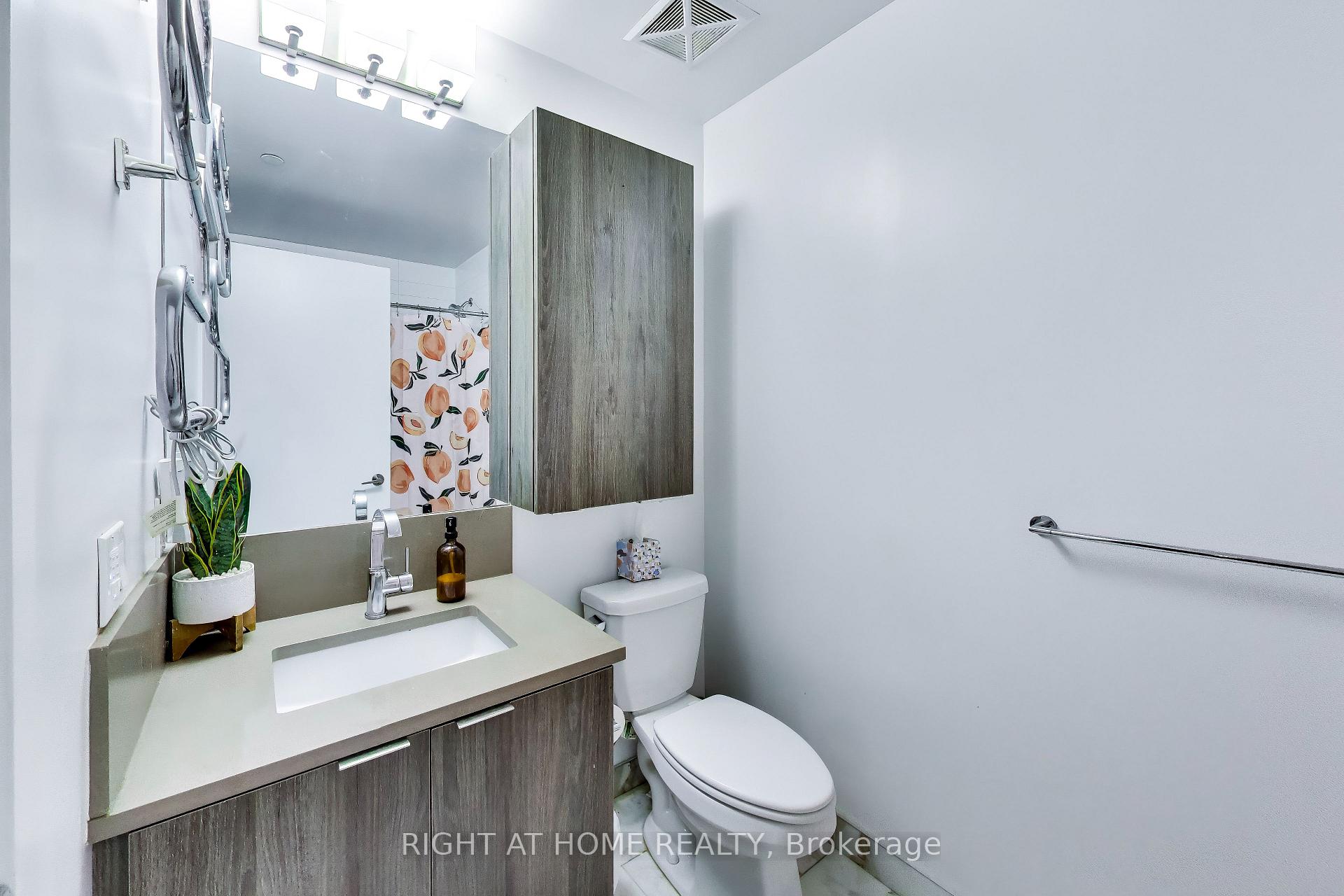 Photo 12 of Unit 113, 38 Iannuzzi Street, Toronto, Niagara — HOMEH