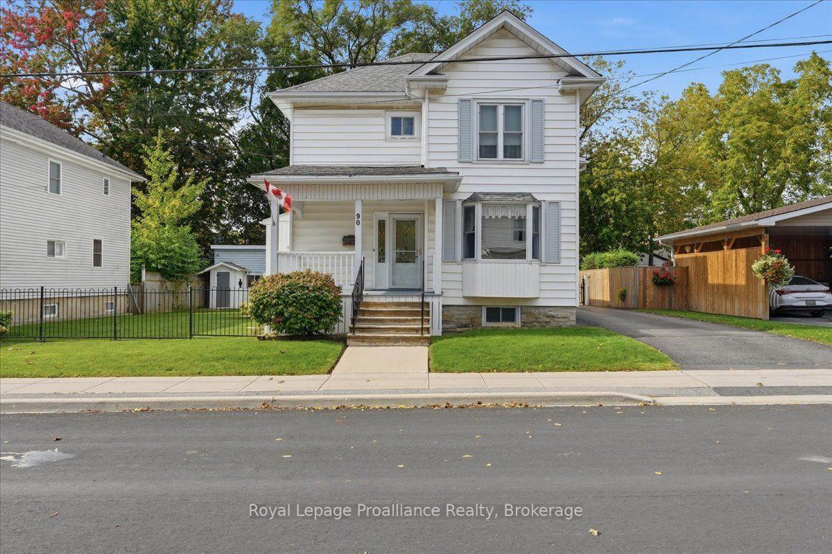 Photo 2 of 90 Chatham Street, Belleville, Belleville Ward — HOMEH