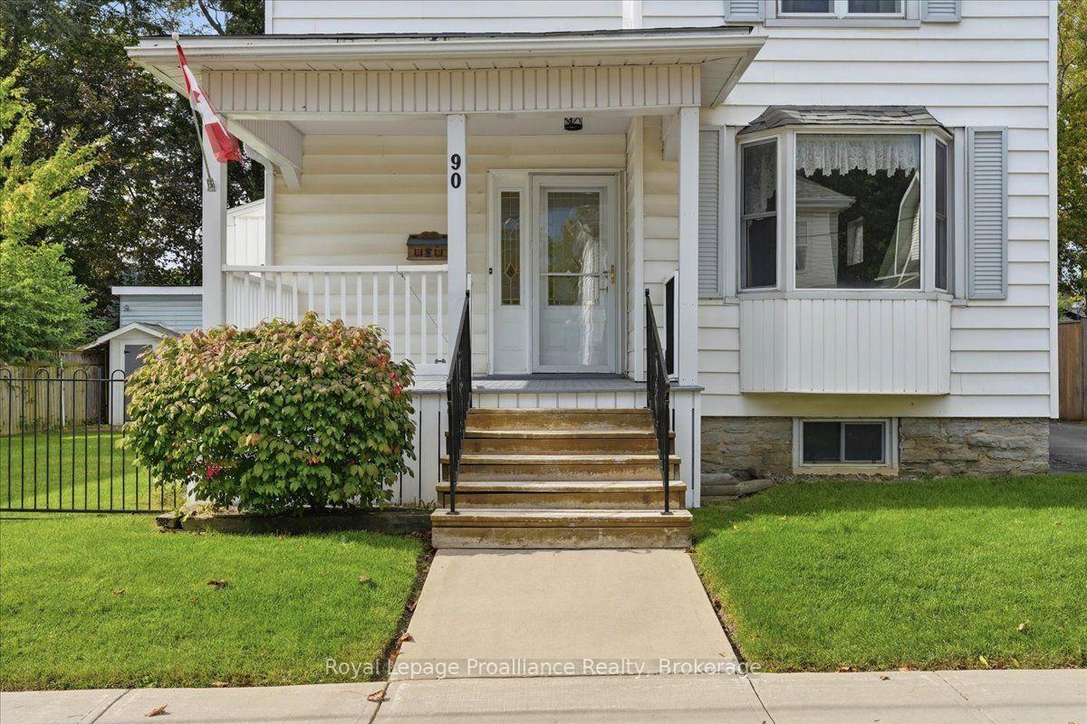 Photo 3 of 90 Chatham Street, Belleville, Belleville Ward — HOMEH