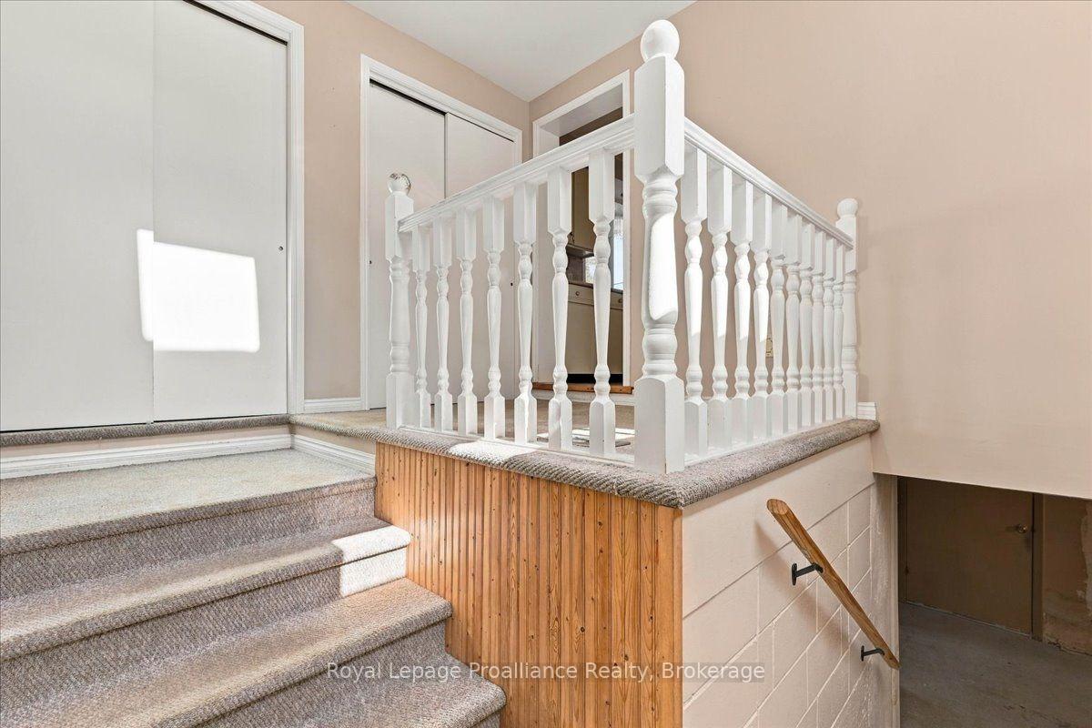 Photo 38 of 90 Chatham Street, Belleville, Belleville Ward — HOMEH
