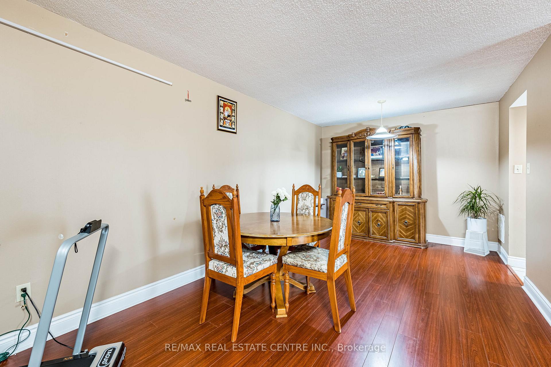 Photo 14 of Unit 210, 10 Malta Avenue, Brampton, Fletcher's Creek Village — HOMEH